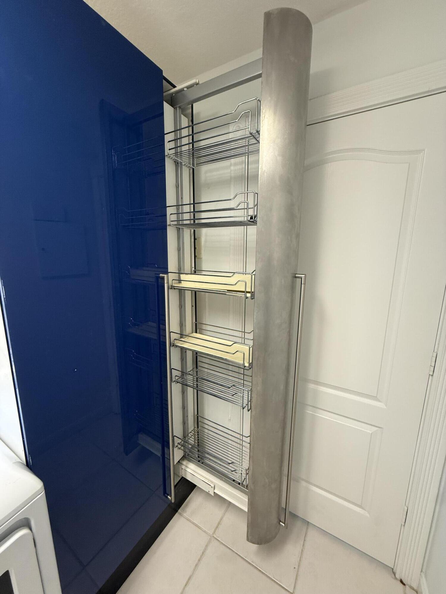 VILLAGEWALK OF WELLINGTON 3A - Residential Lease