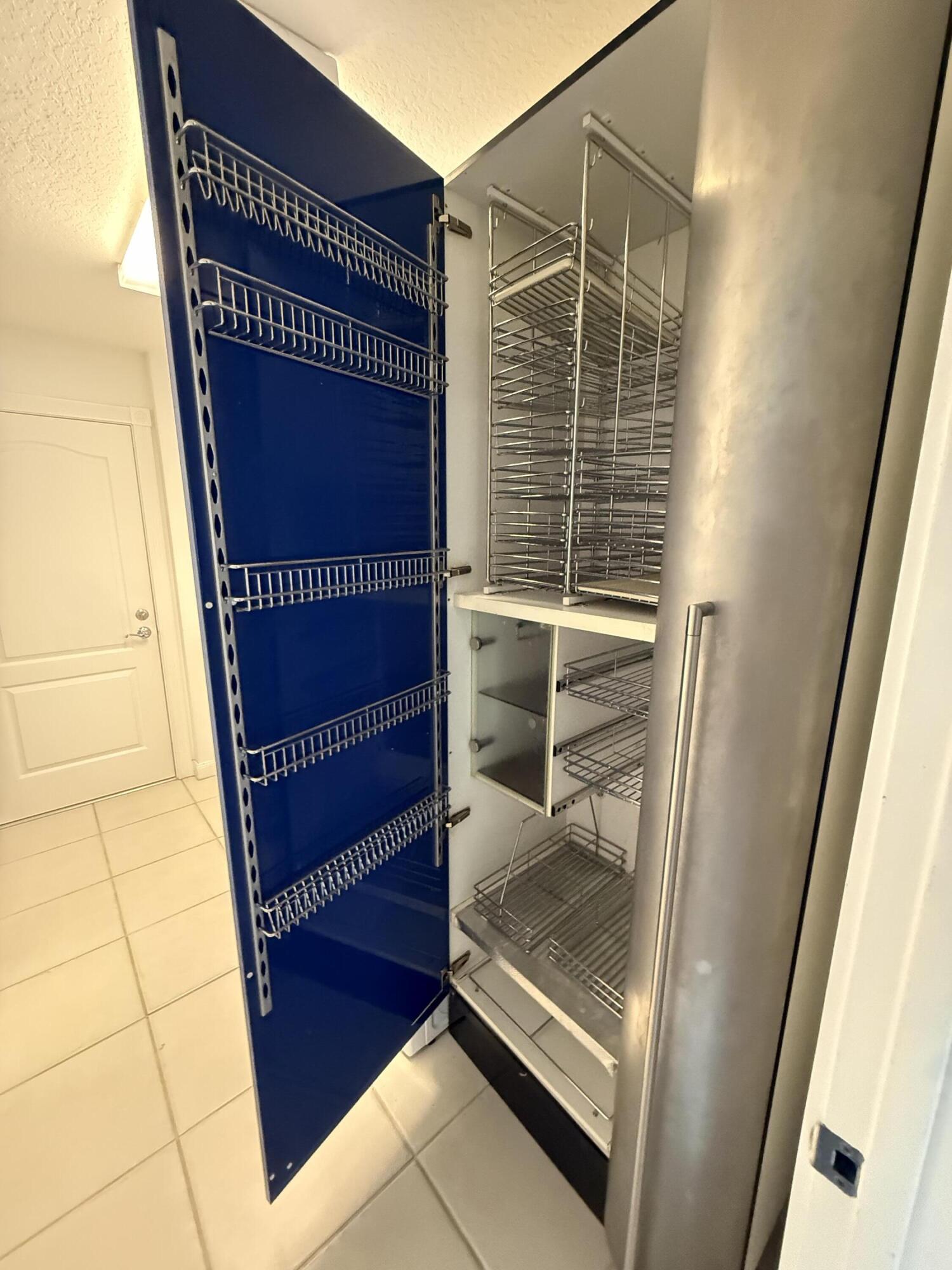 VILLAGEWALK OF WELLINGTON 3A - Residential Lease