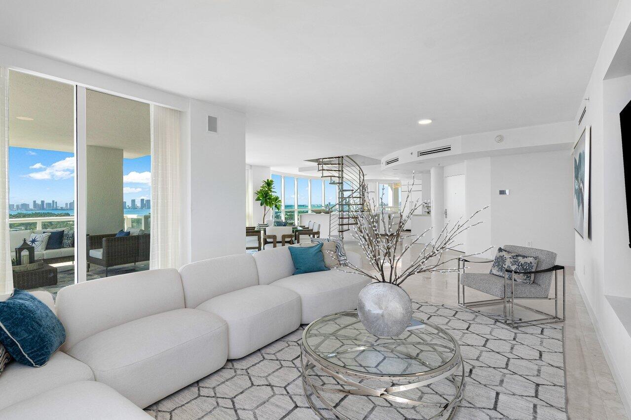MOSAIC ON MIAMI BEACH CON - Residential