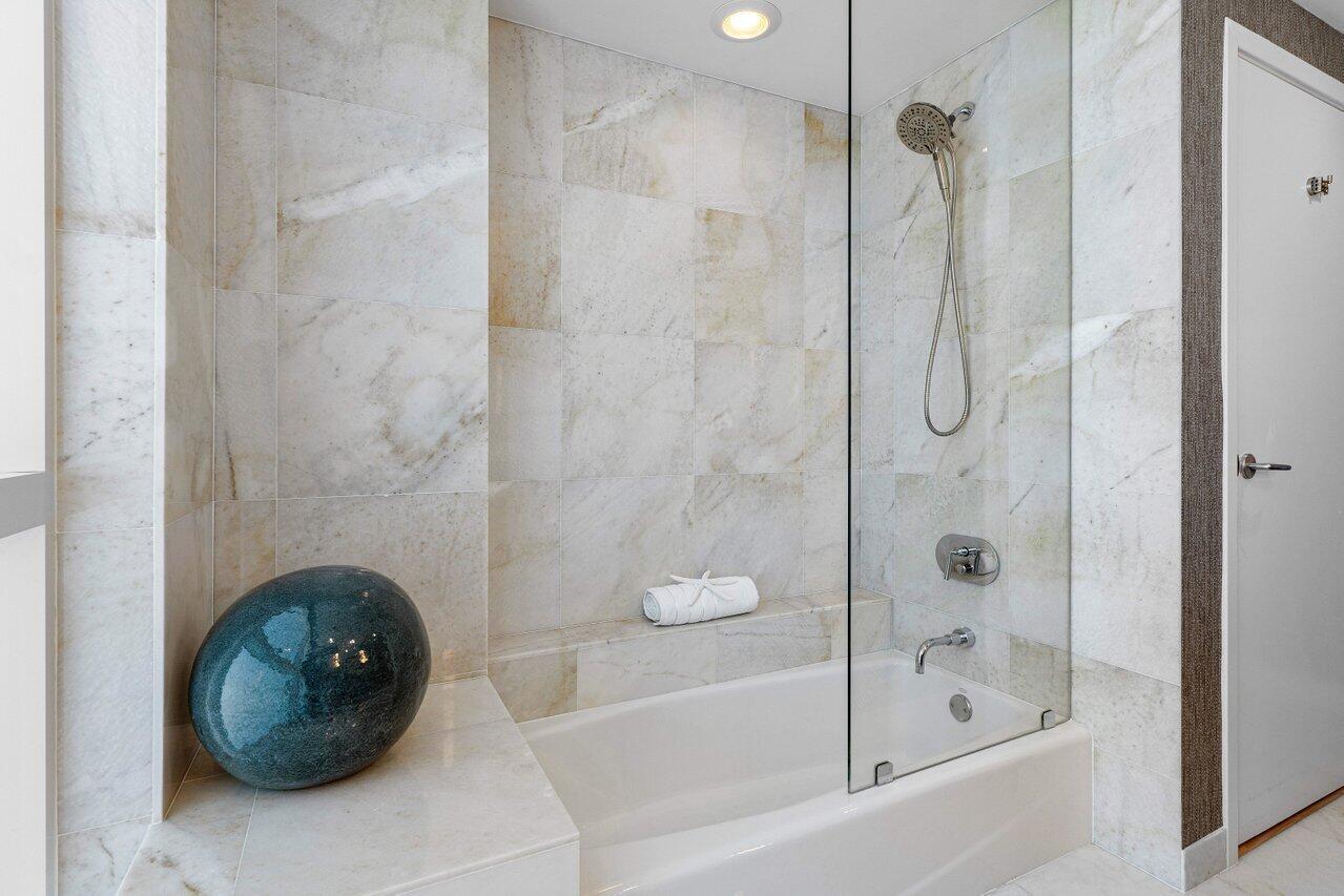 MOSAIC ON MIAMI BEACH CON - Residential