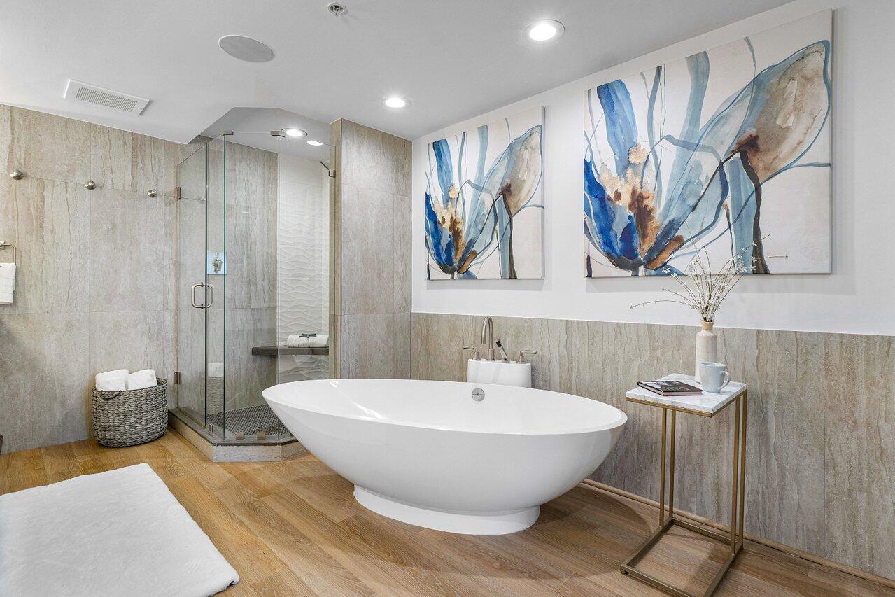 MOSAIC ON MIAMI BEACH CON - Residential