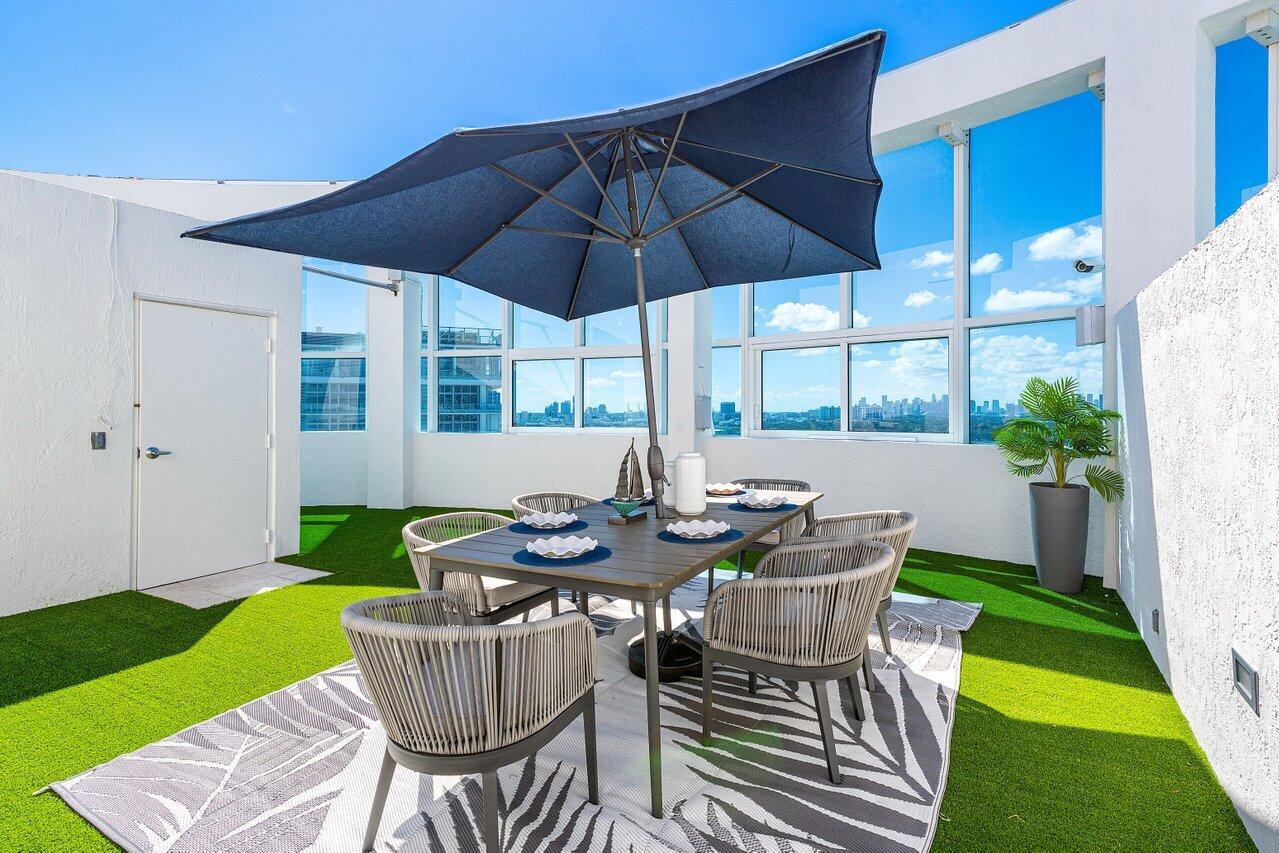 MOSAIC ON MIAMI BEACH CON - Residential