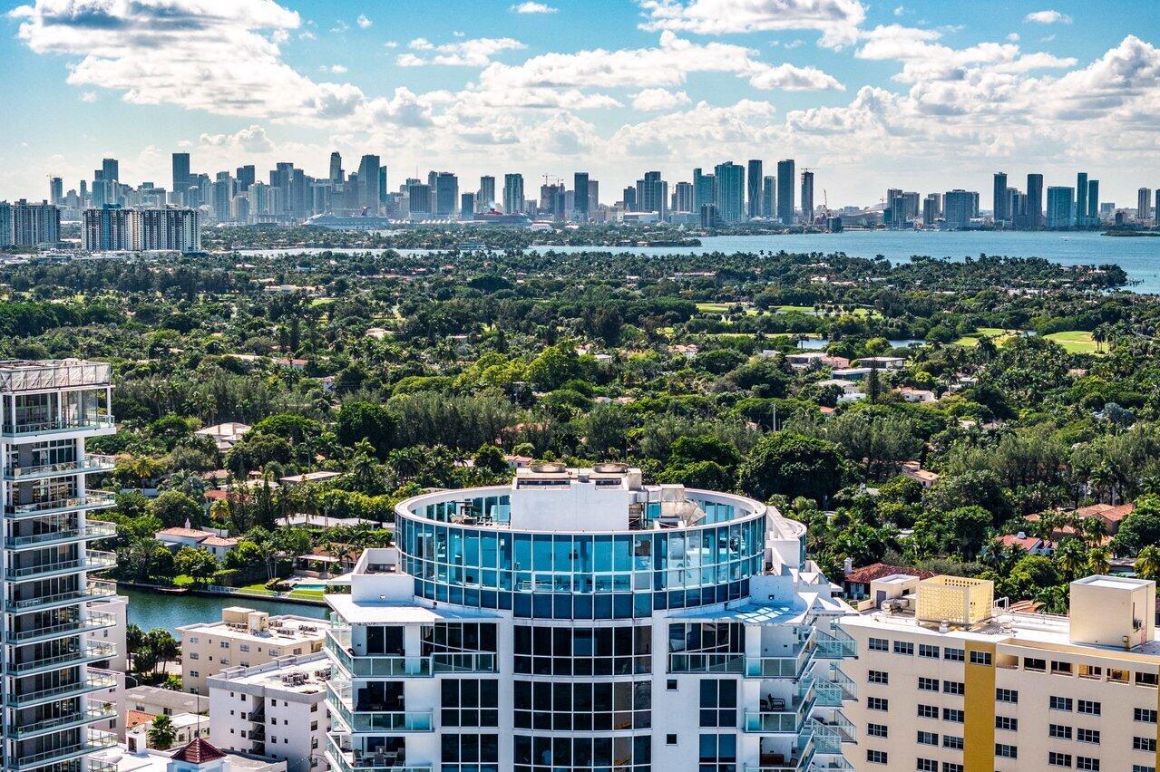MOSAIC ON MIAMI BEACH CON - Residential