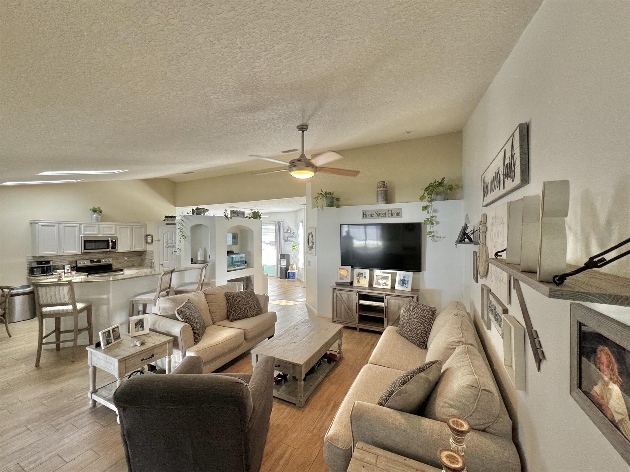 PORT ST LUCIE SECTION 19 - Residential