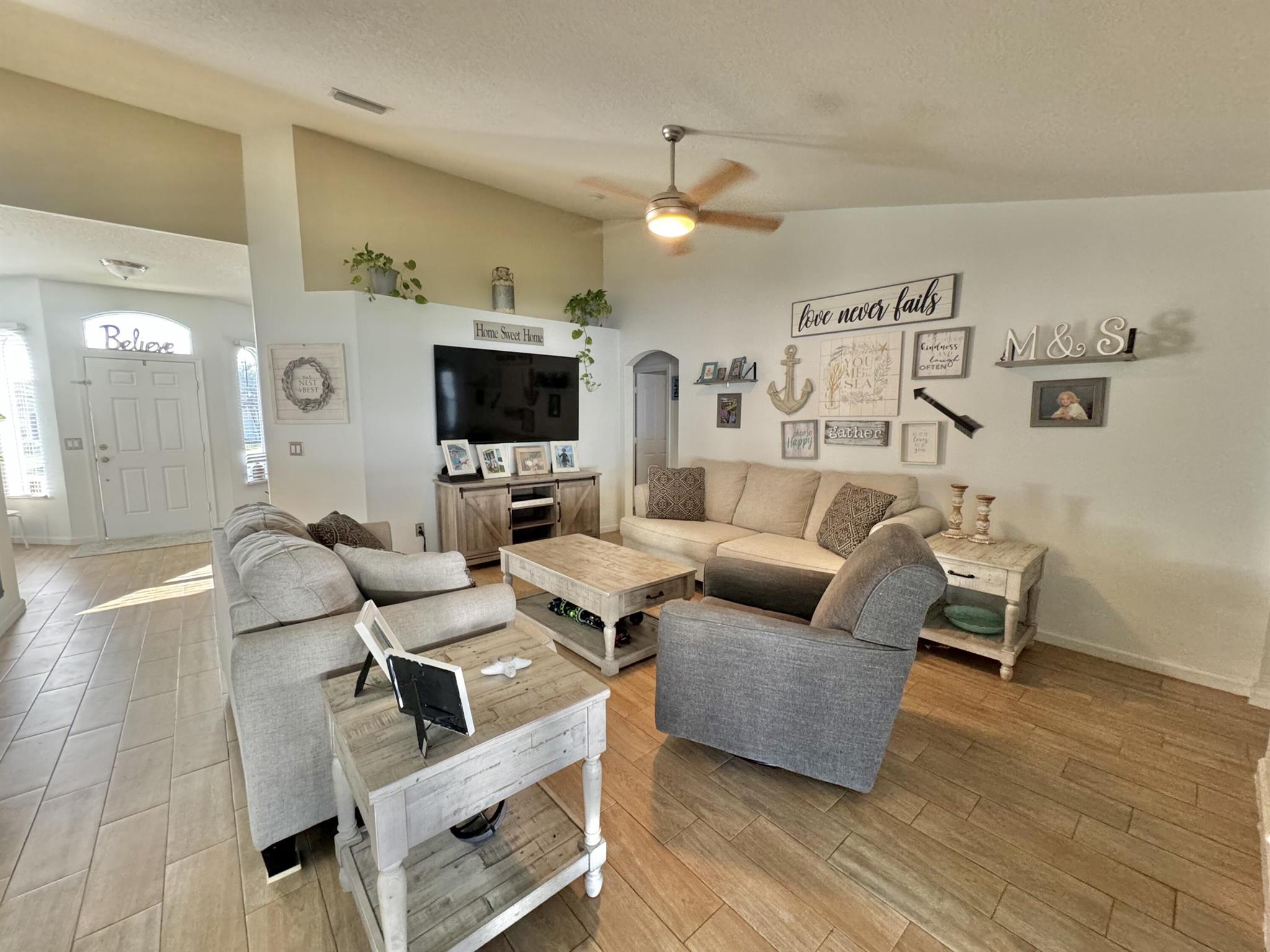 PORT ST LUCIE SECTION 19 - Residential