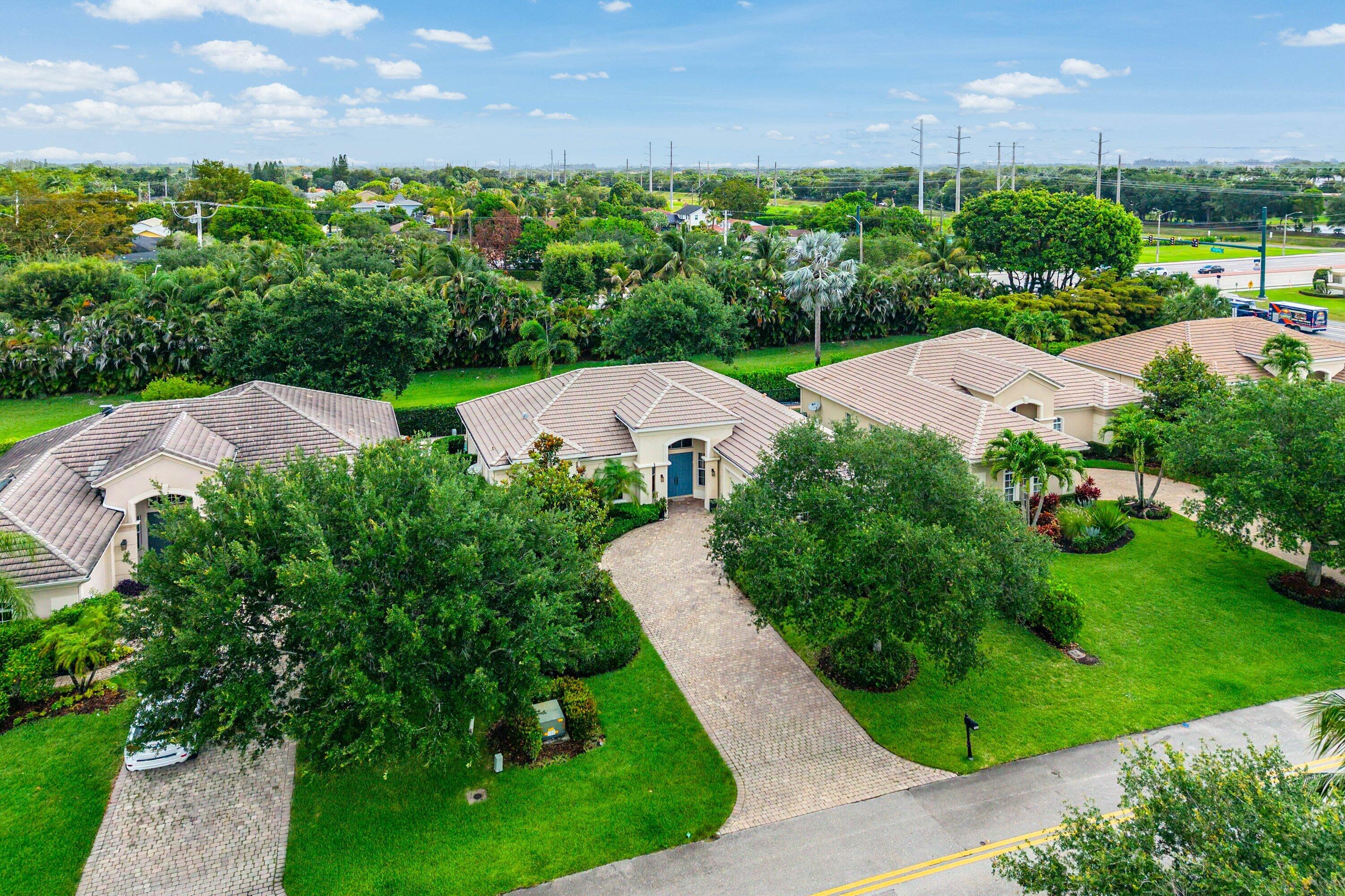 GOLF AND TENNIS VILLAGE PH 3 - Residential