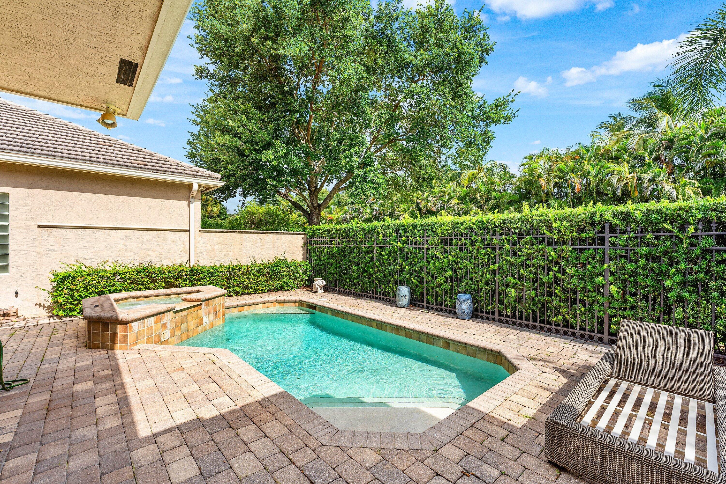 GOLF AND TENNIS VILLAGE PH 3 - Residential