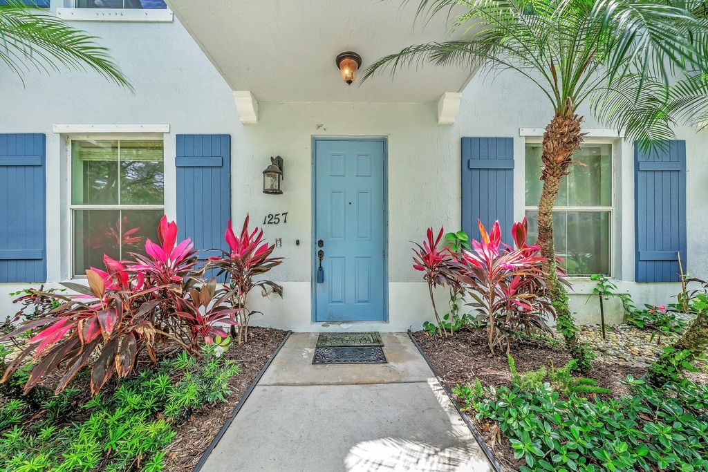 Photo of 1257 Via Panzani #1257, Boynton Beach, FL 33426 (MLS # F10506765)