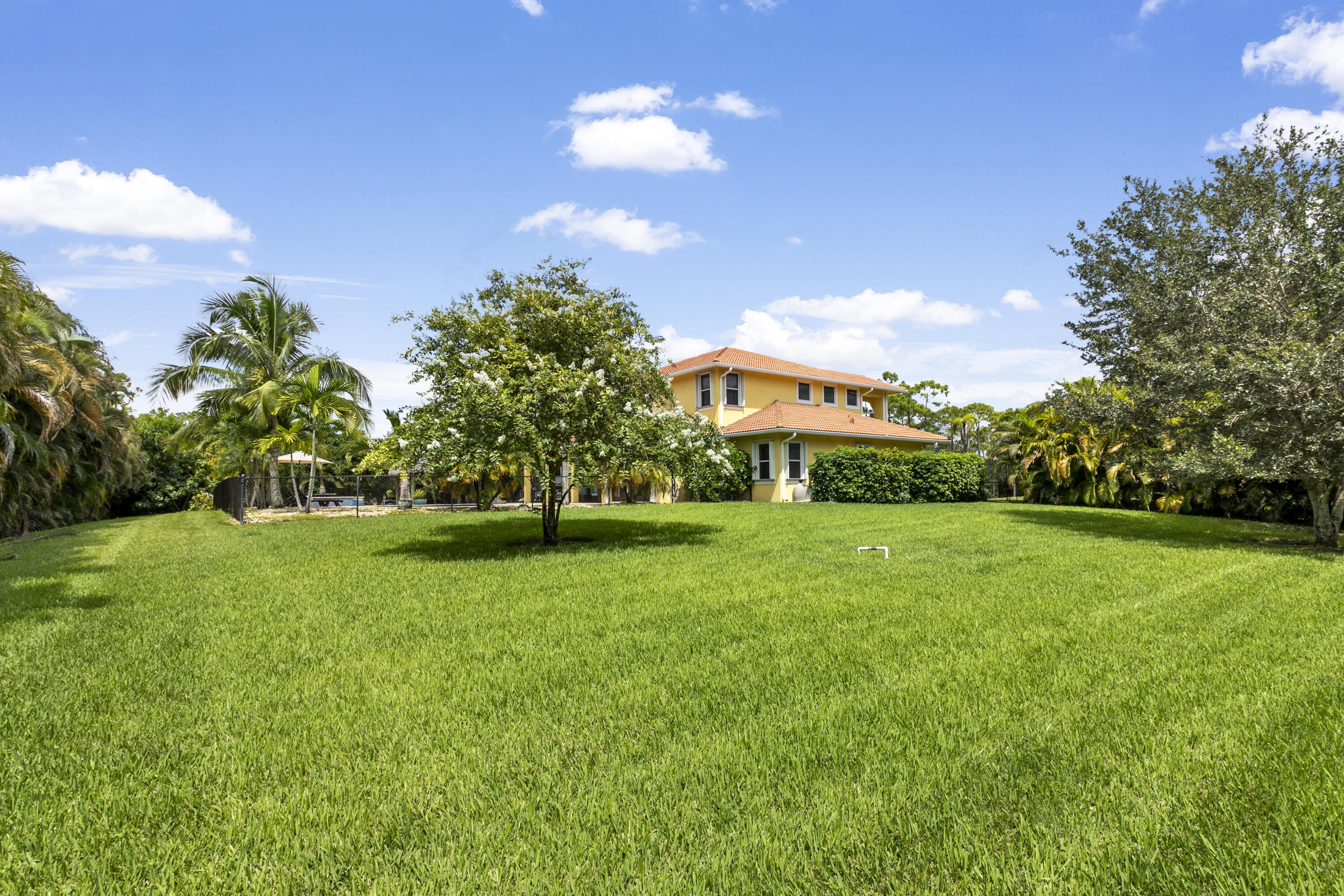 ACREAGE - Residential