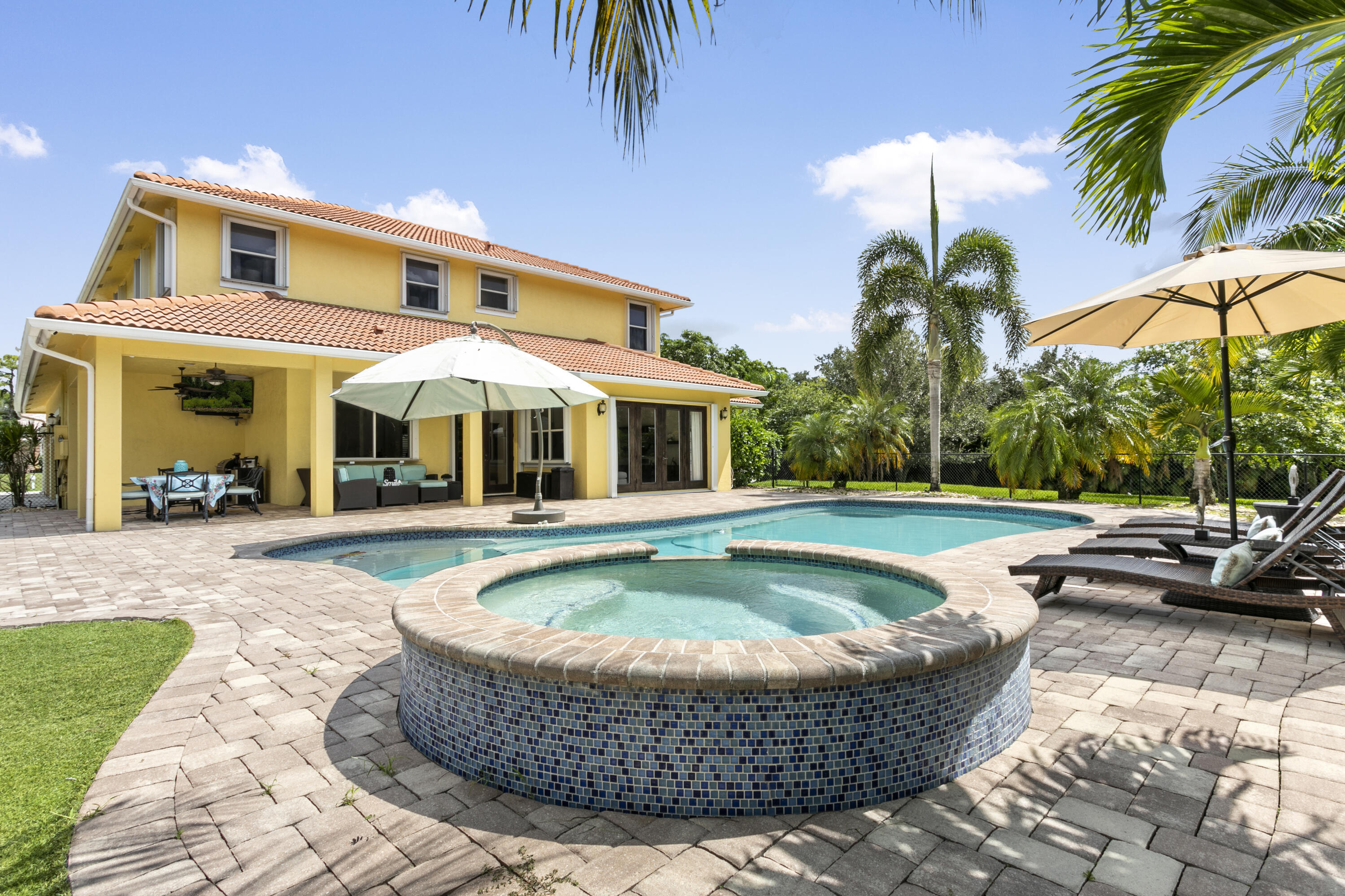 ACREAGE - Residential