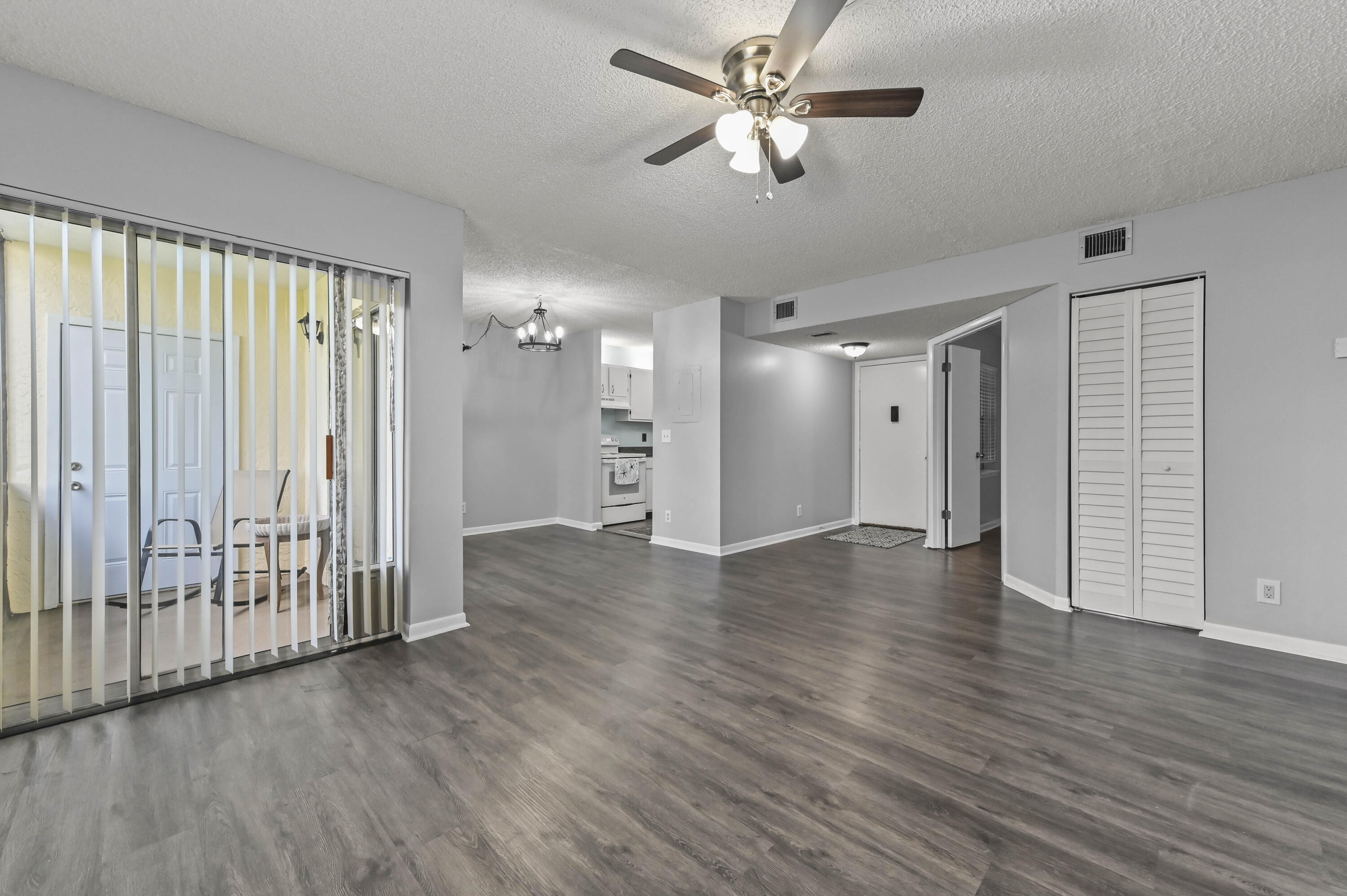 CHASEWOOD OF JUPITER - Residential