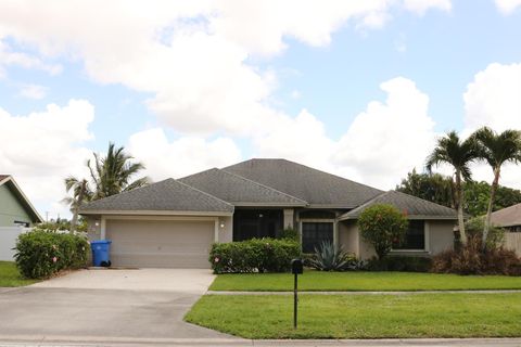 Single Family Residence in Royal Palm Beach FL 146 Park Road Rd.jpg