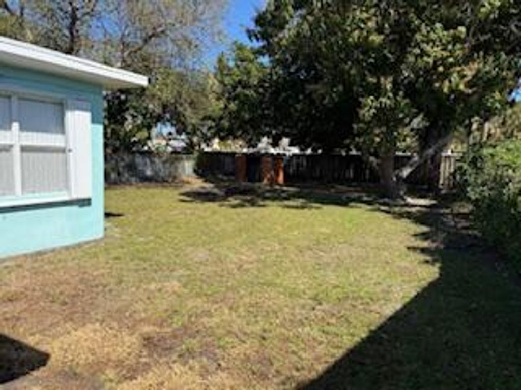 Photo of 926 S C Street, Lake Worth Beach, FL 33460 (MLS # R11168533)