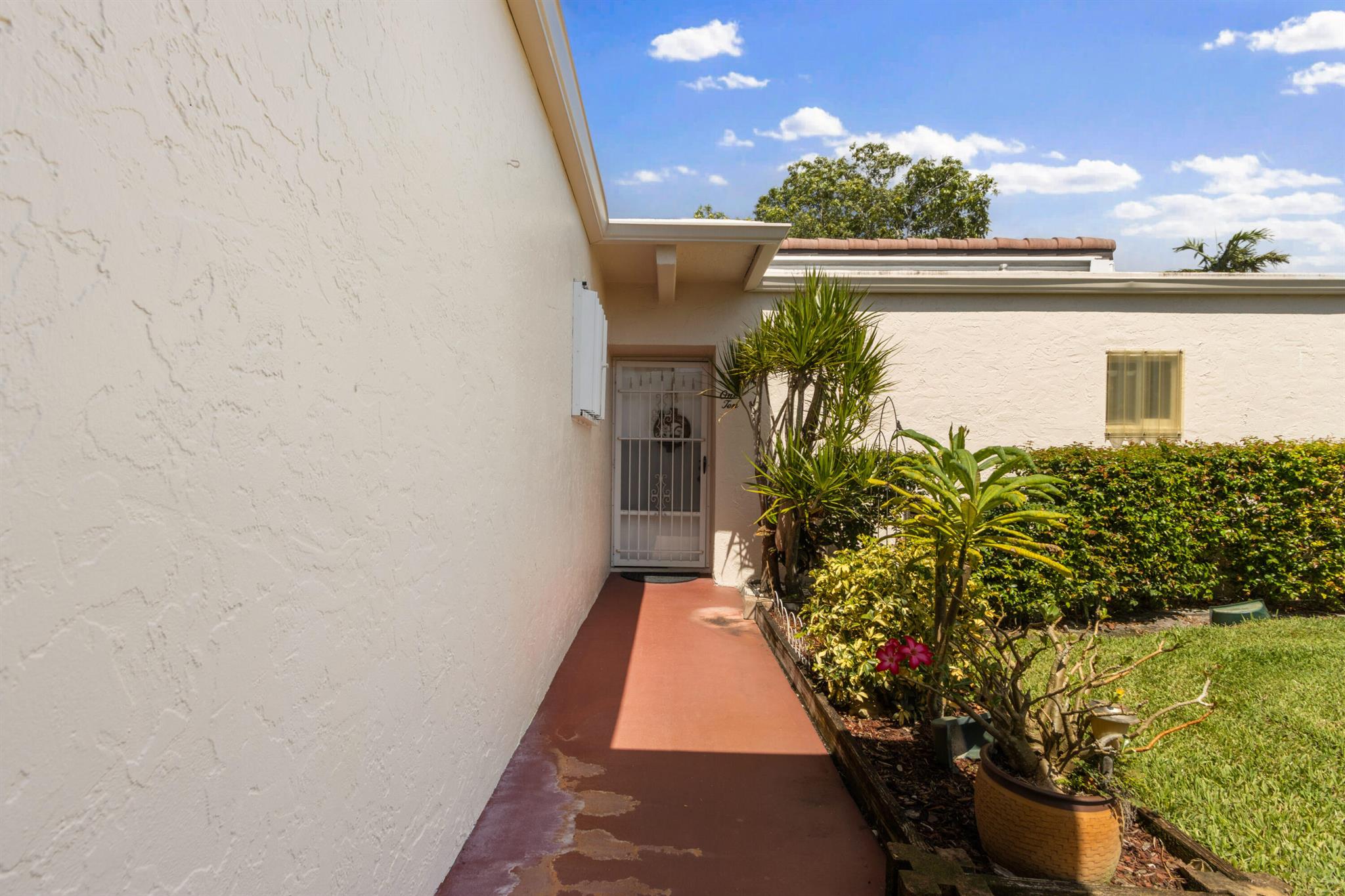 2650 Boundbrook Boulevard 110