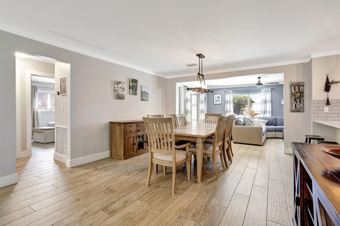 7999 NW 82nd Terrace