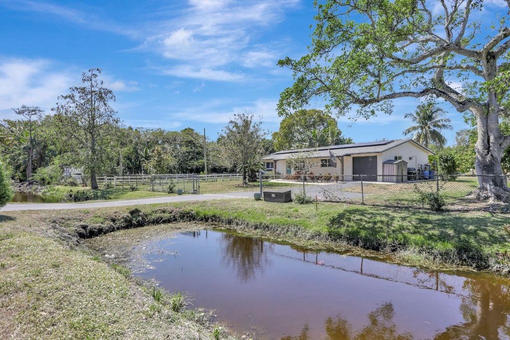 Photo of 7999 NW 82nd Terrace, Parkland, FL 33067 (MLS # F10494678)