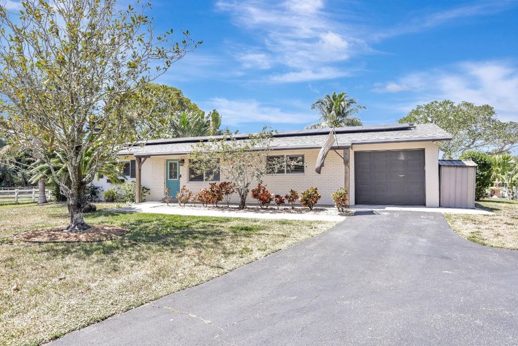 Photo of 7999 NW 82nd Terrace, Parkland, FL 33067 (MLS # F10494678)