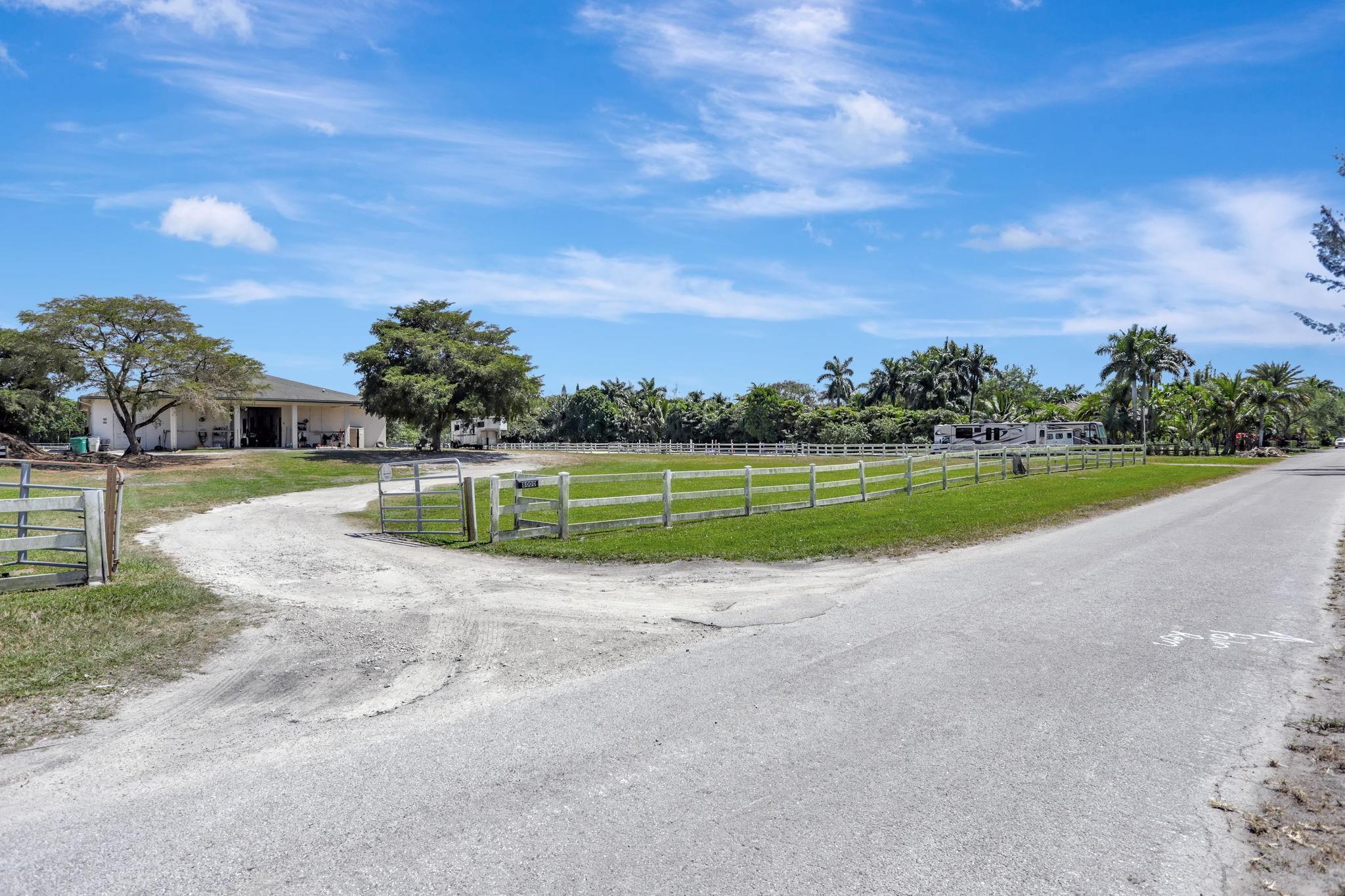 Florida Fruit Lands - Residential