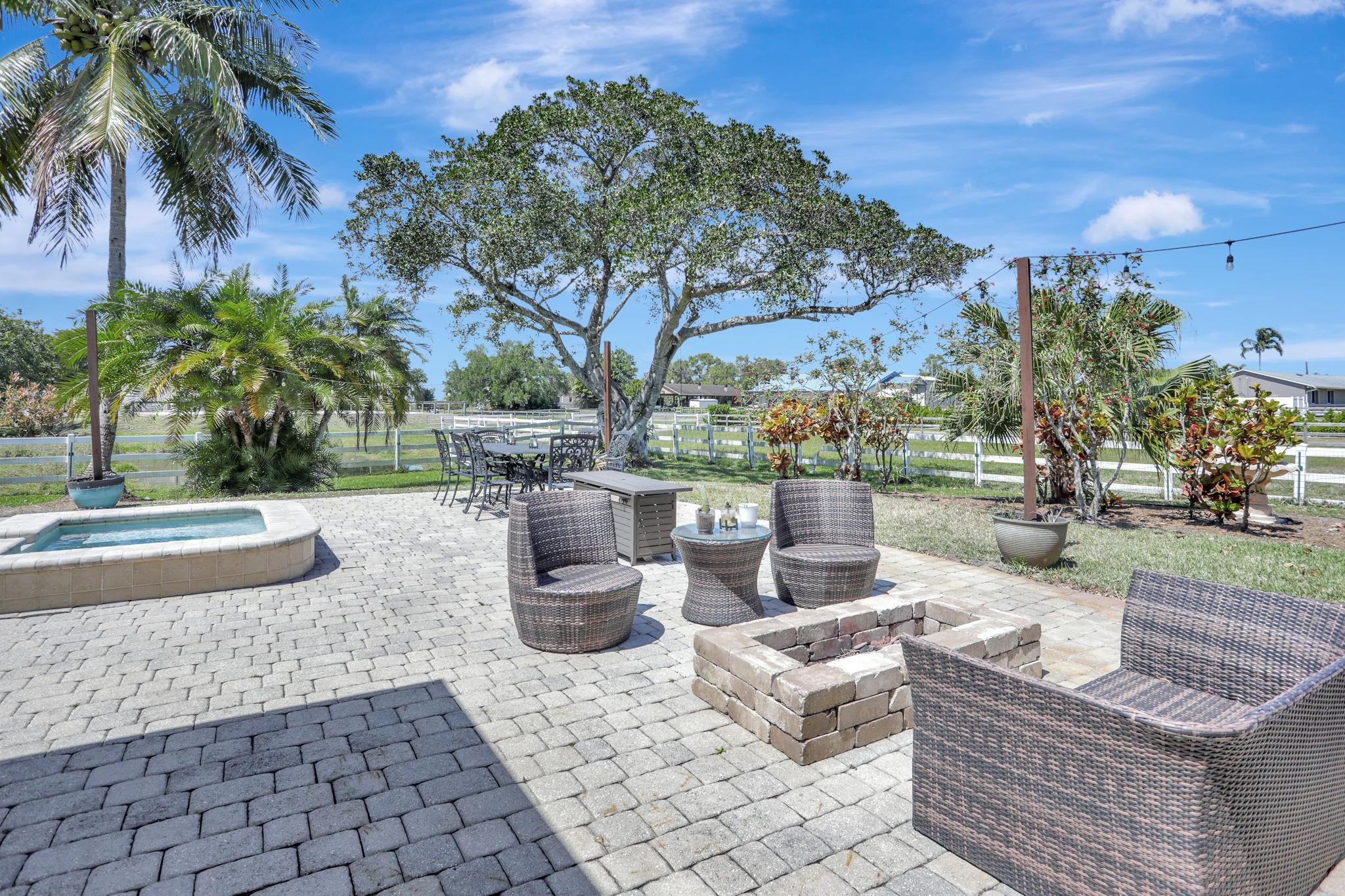 Florida Fruit Lands - Residential