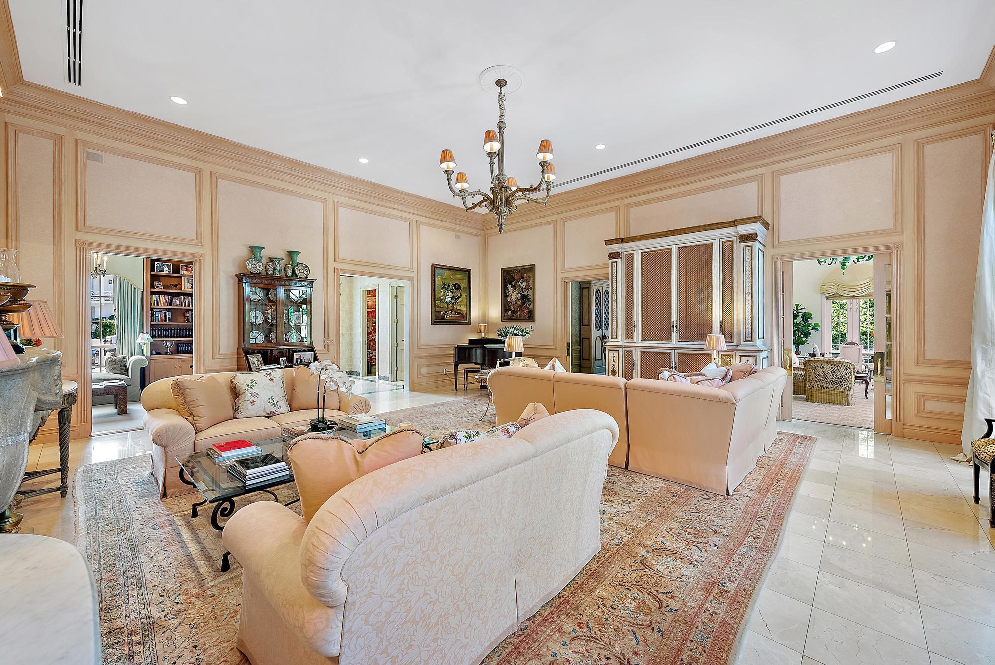 DODGE ESTATES IN - Residential