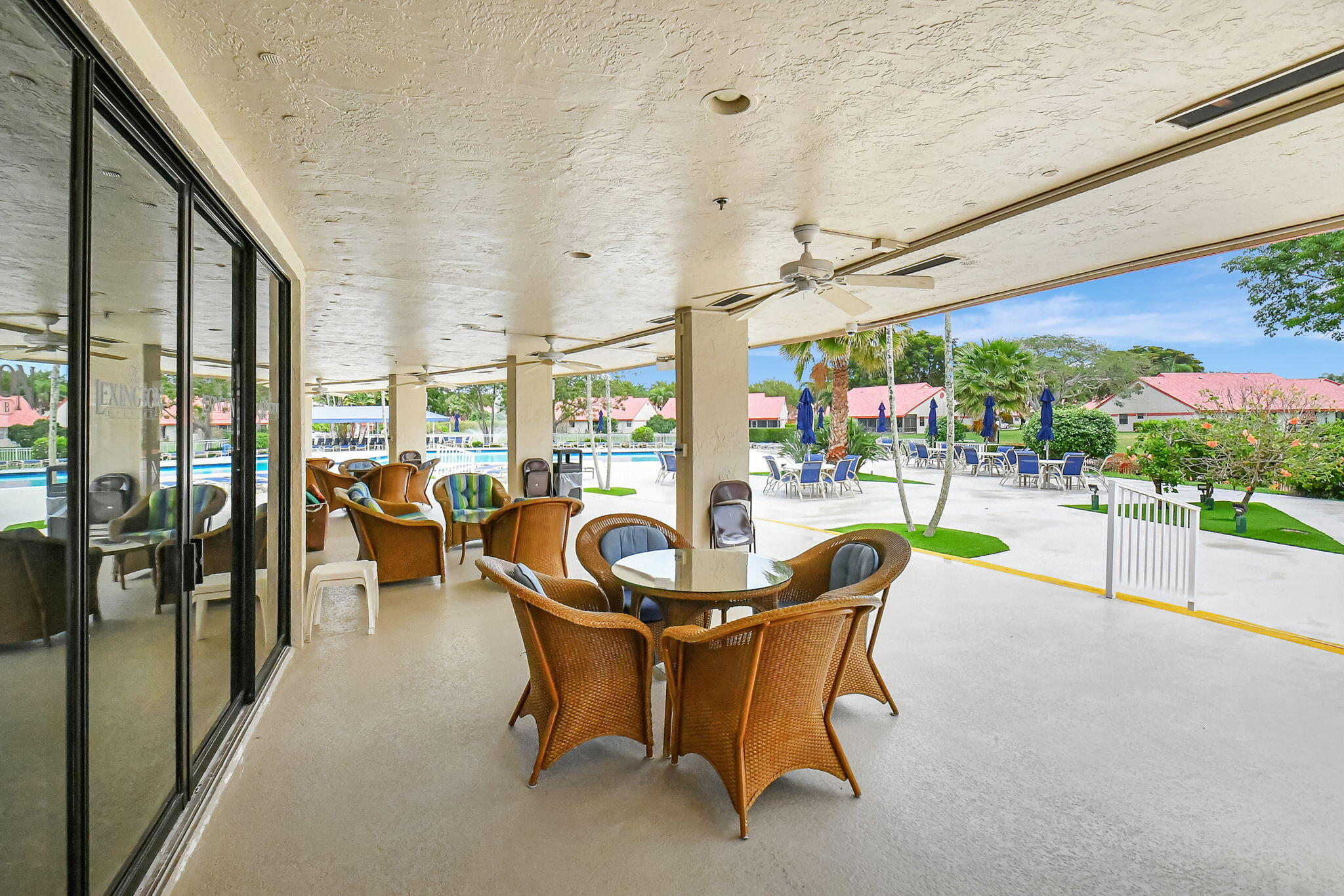 LEXINGTON CLUB VILLAS CONDO - Residential