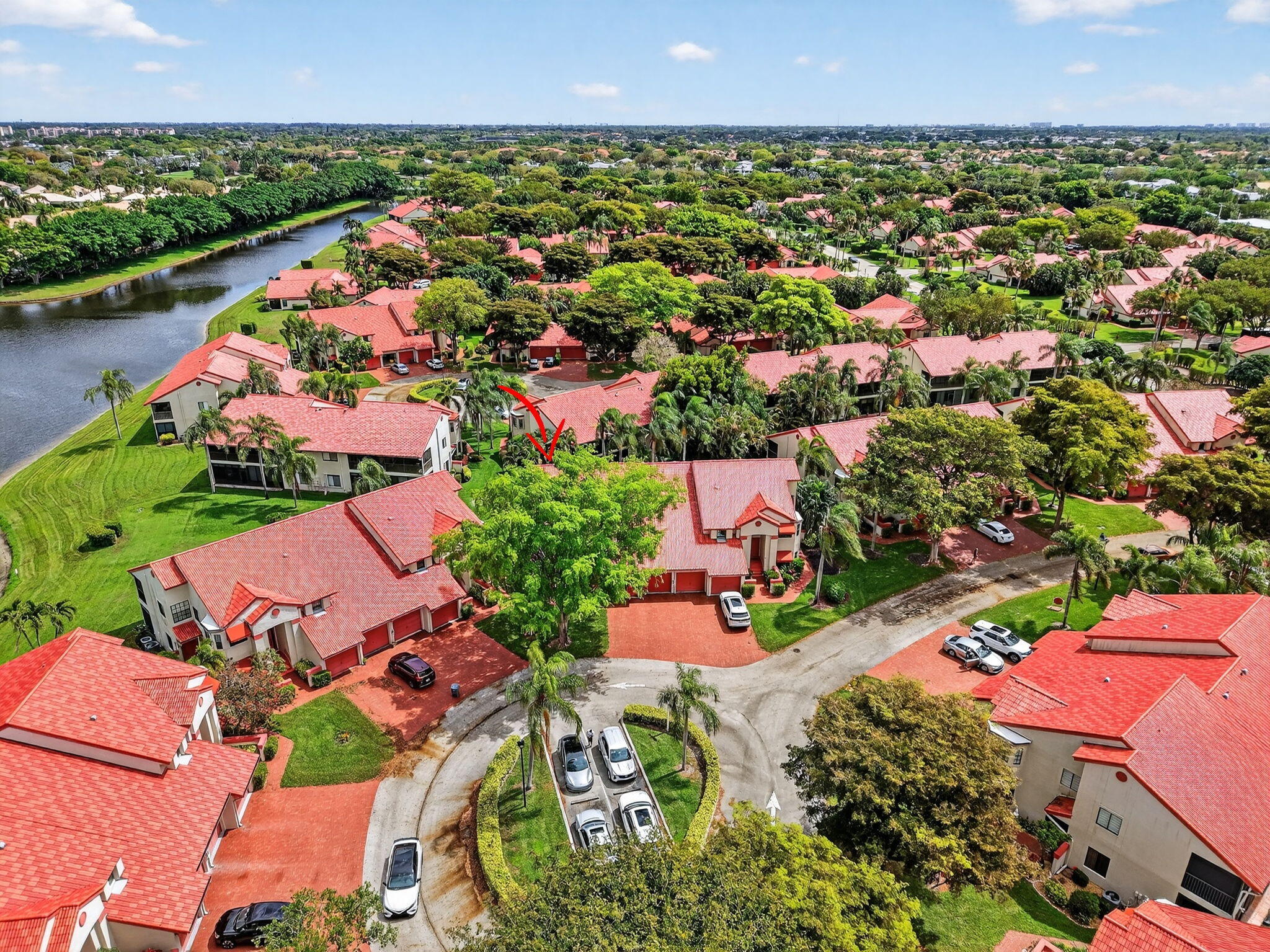 LEXINGTON CLUB VILLAS CONDO - Residential