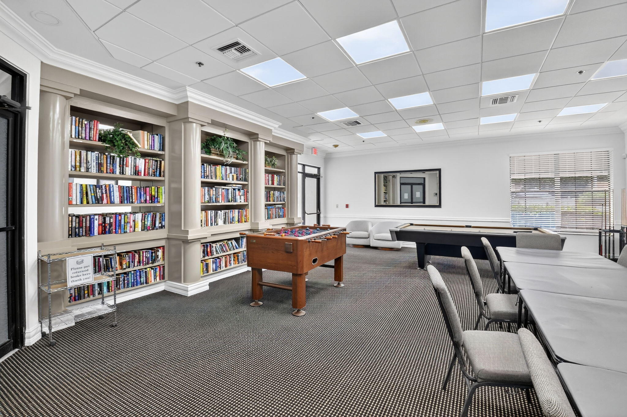 LEXINGTON CLUB VILLAS CONDO - Residential