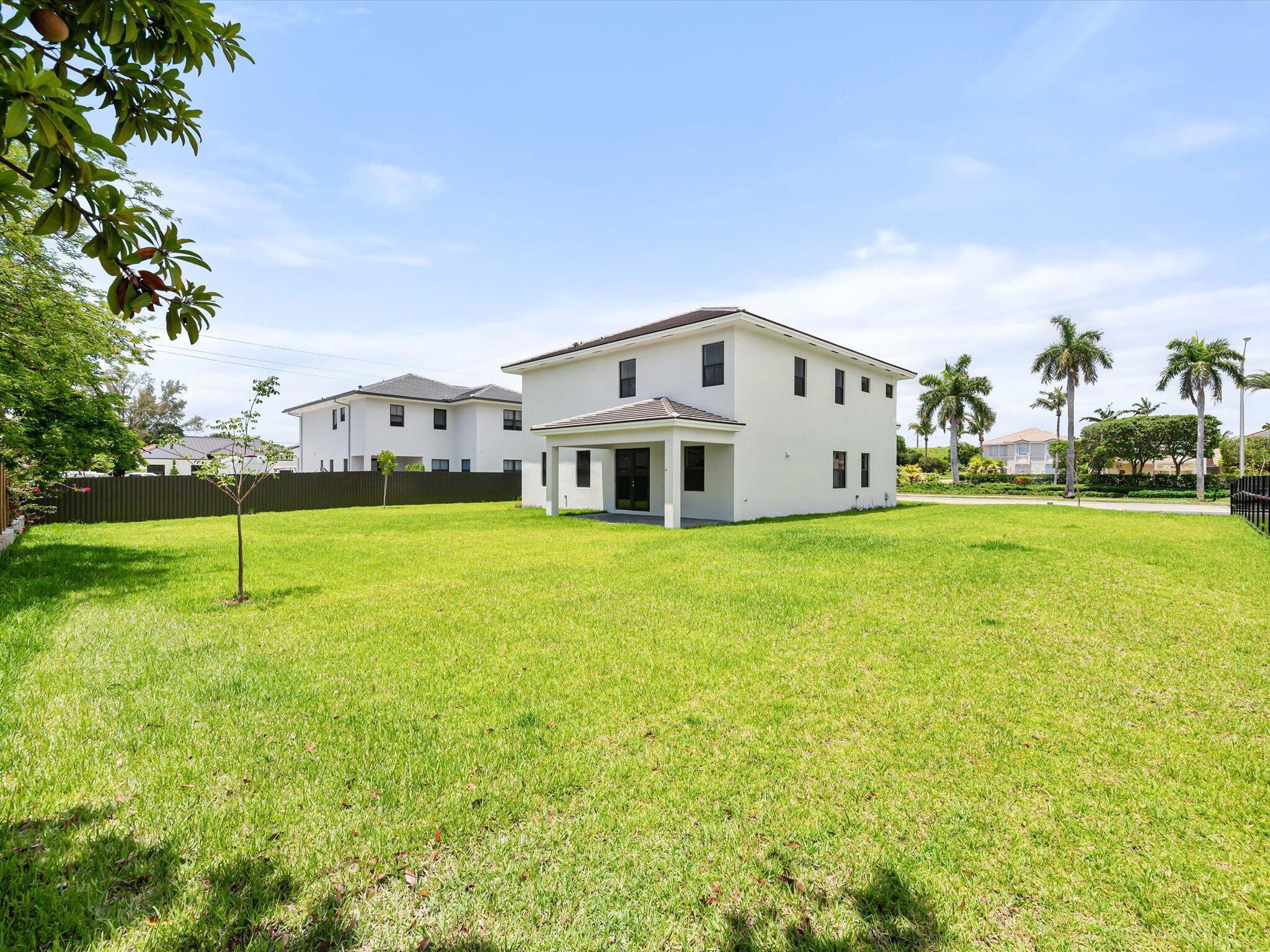 FLAGLER WATERWAY ESTS - Residential