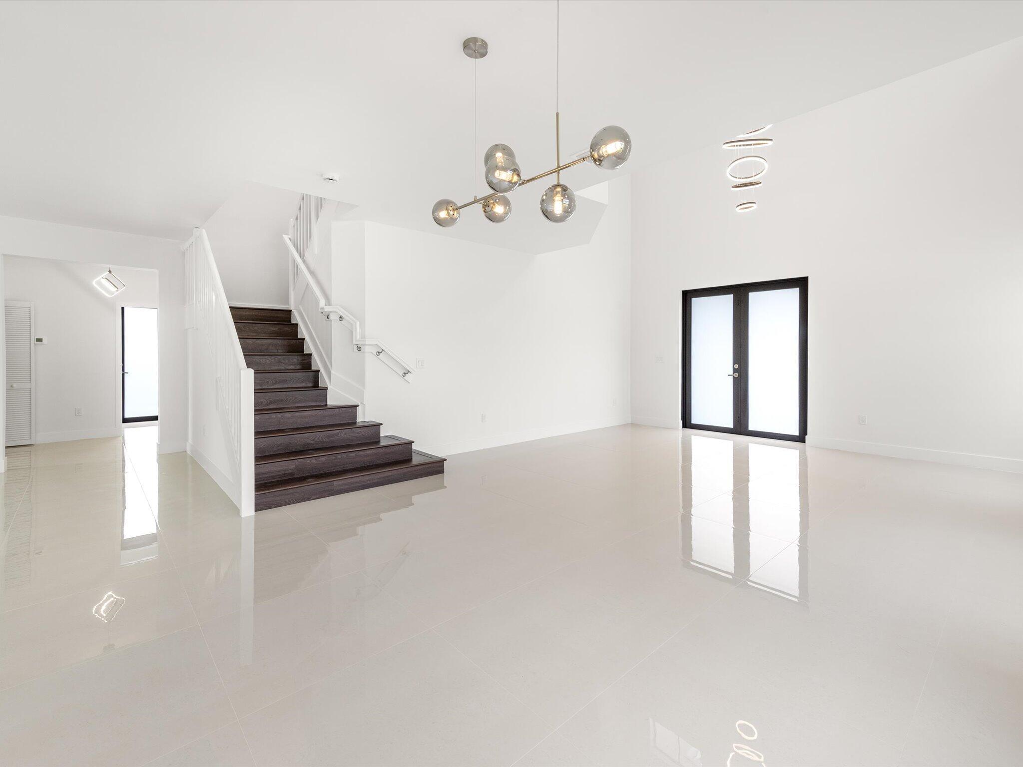 FLAGLER WATERWAY ESTS - Residential