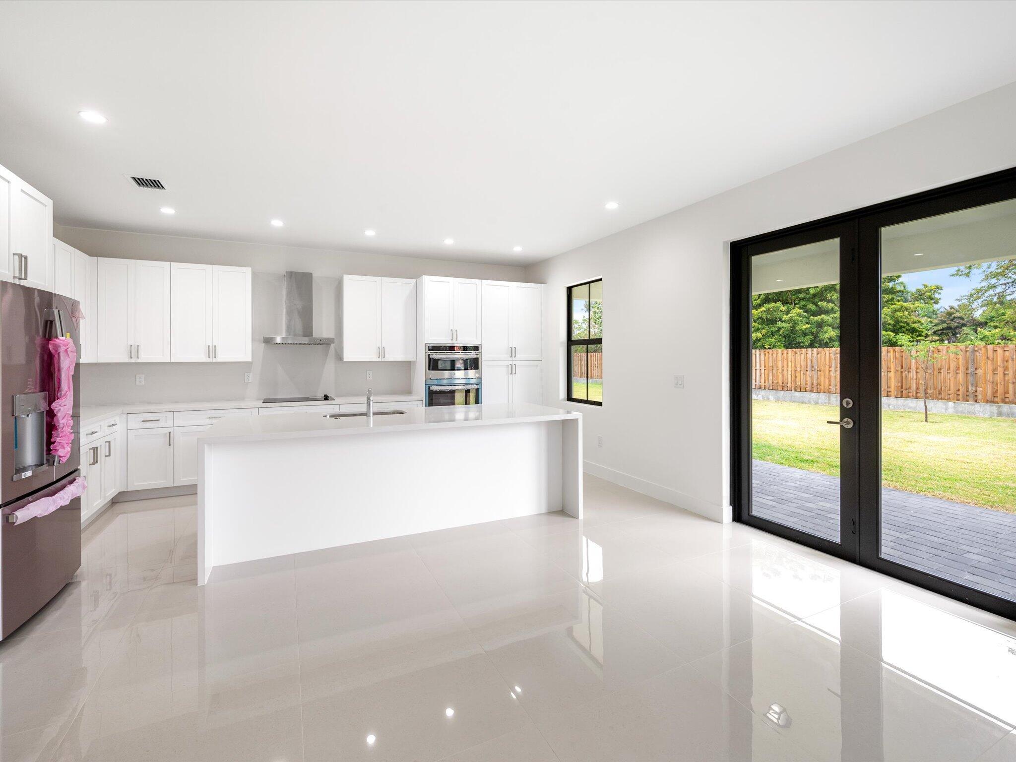 FLAGLER WATERWAY ESTS - Residential