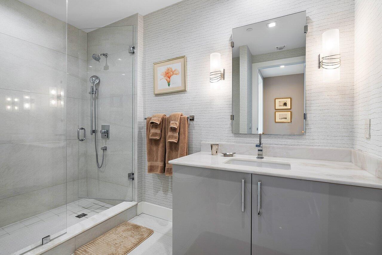 5000 NORTH OCEAN - Residential