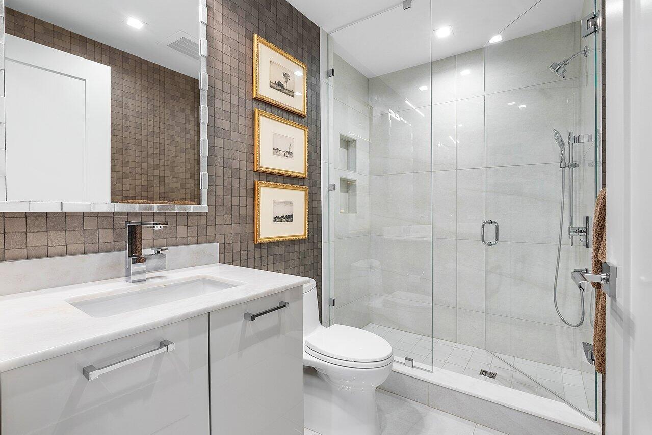 5000 NORTH OCEAN - Residential