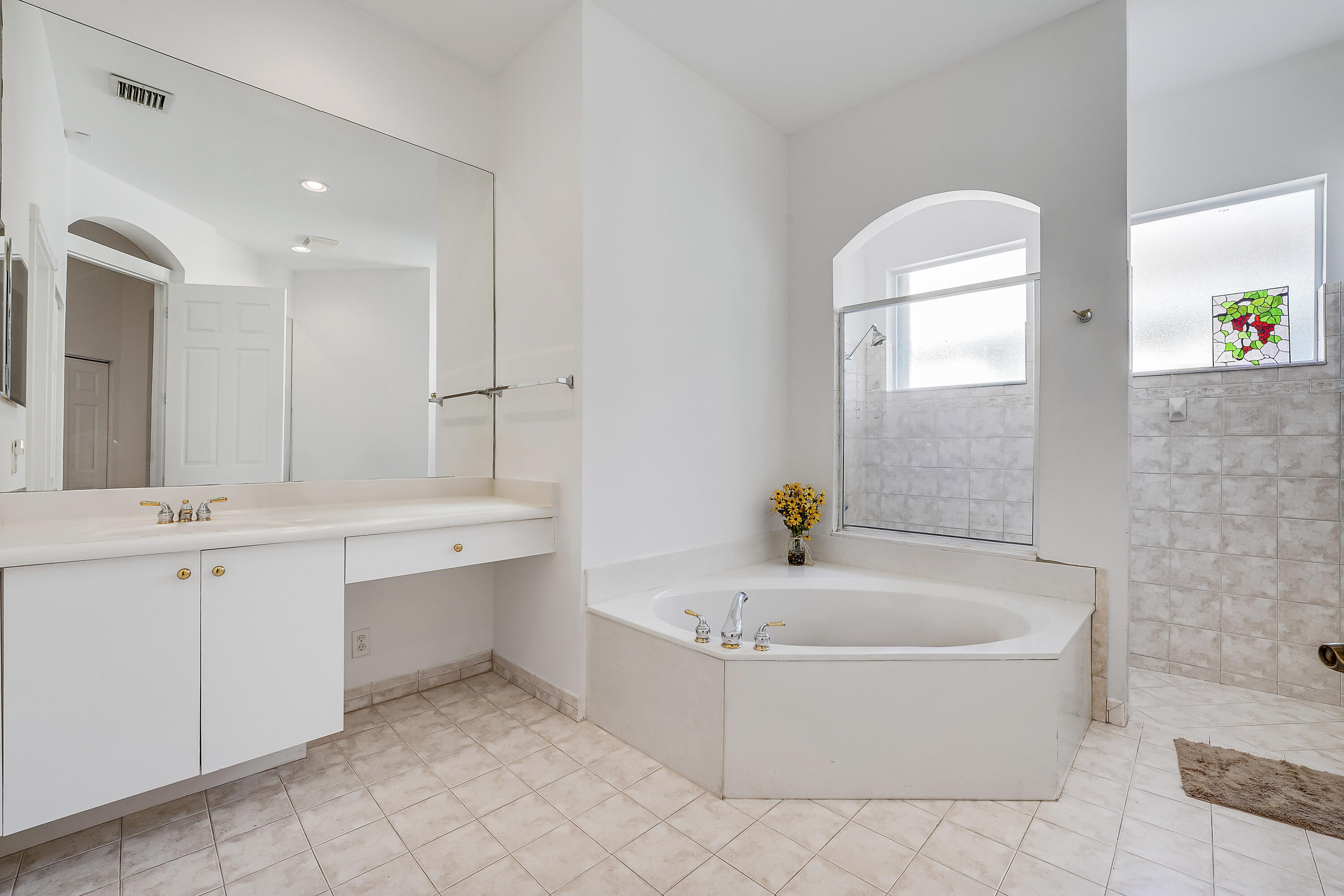 JOG EST - Residential