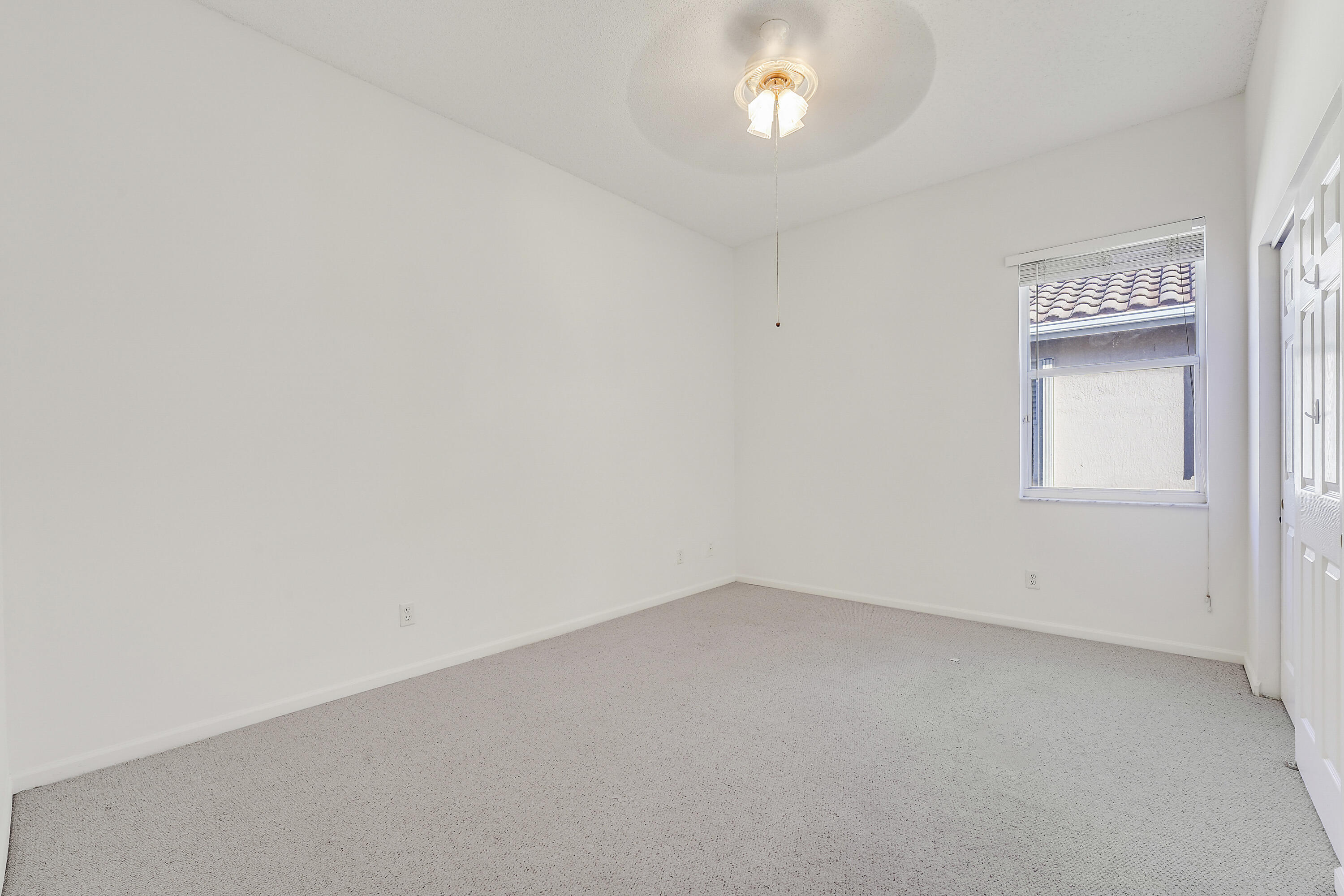 JOG EST - Residential