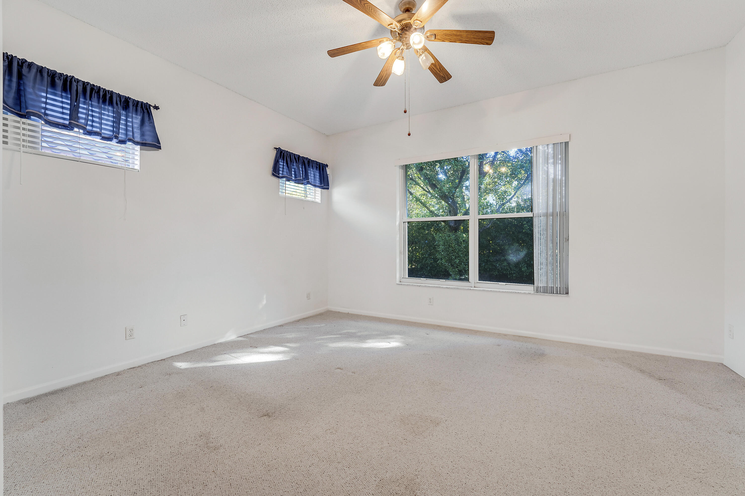 JOG EST - Residential