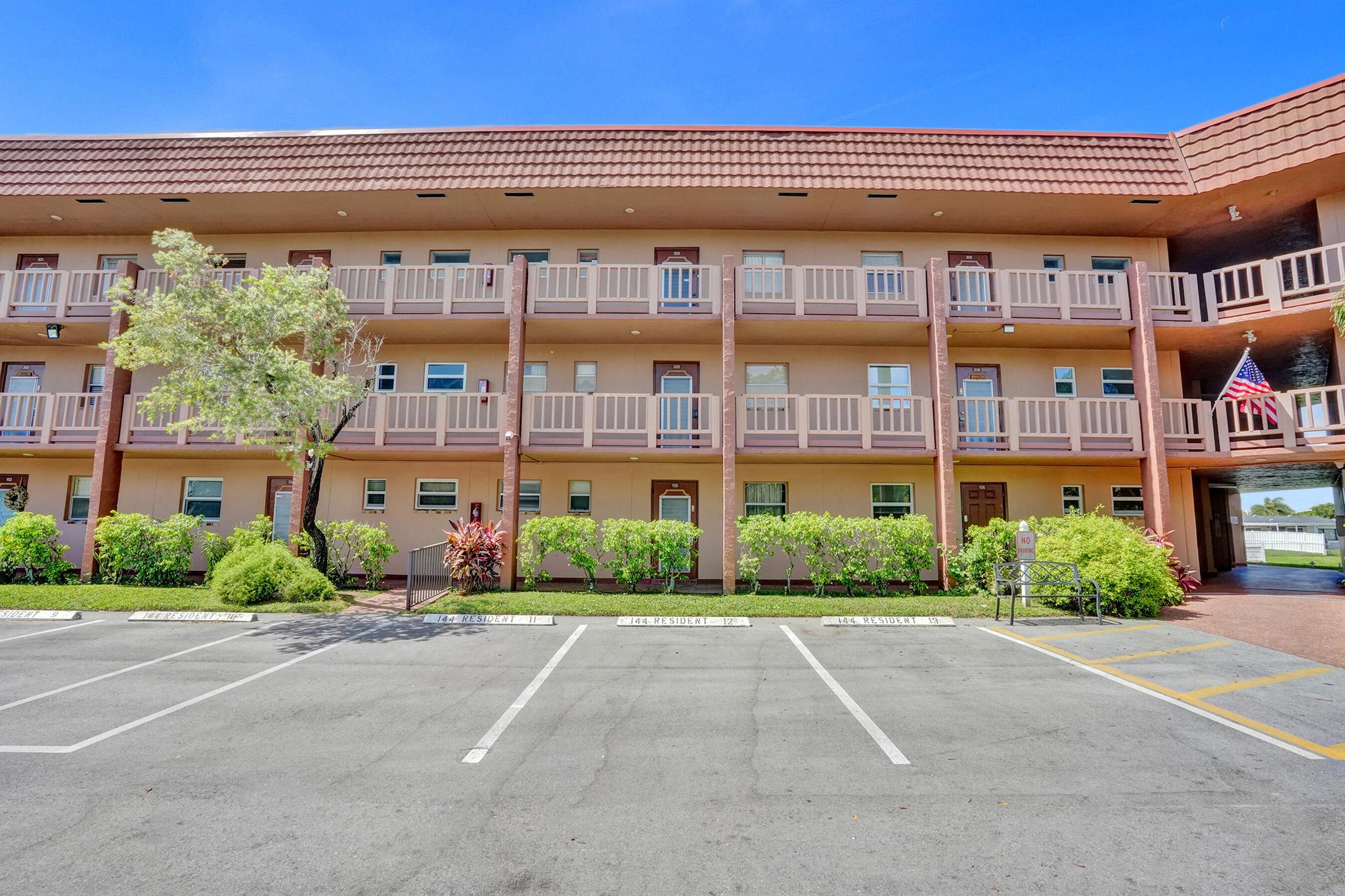 Spacious and bright 1BD/1.5BA in Sunrise Lakes 55+ community. Fresh paint, clean carpet, ample natural light, and great closet space. Quiet building set back from the road. All assessments paid, SIRS complete. Sunny living area perfect for relaxing. Amenities include pool, golf, gym, tennis, shuttle, cable, WiFi, and more. Move-in ready!