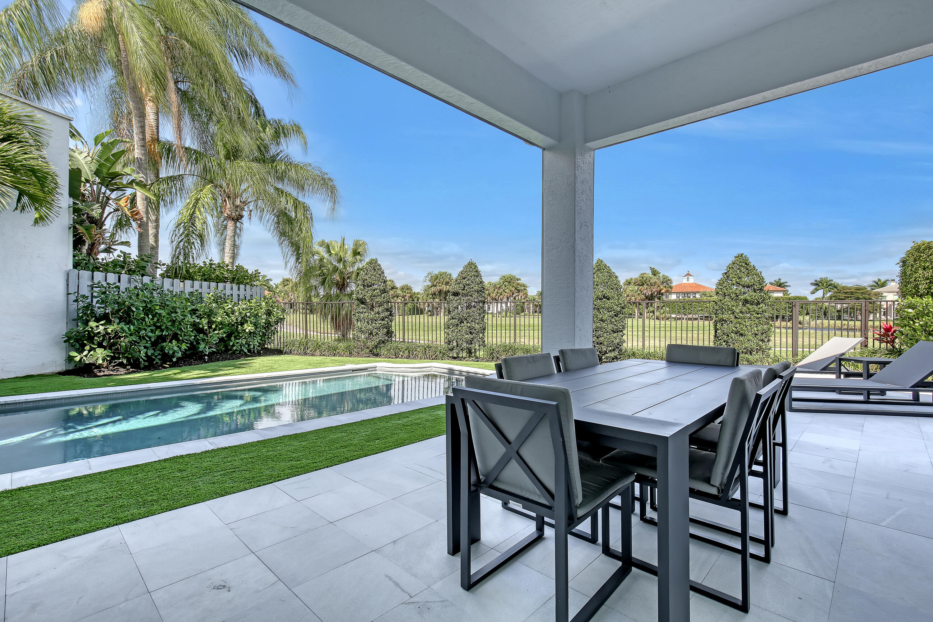 EAGLES LANDING OF P B POL - Residential