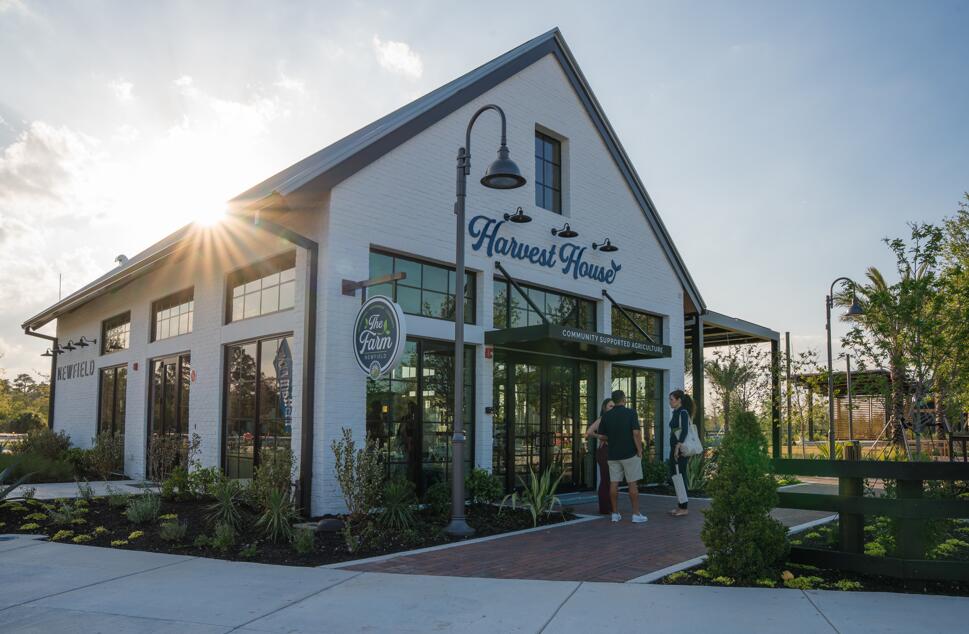 7552 SW Hosford Street