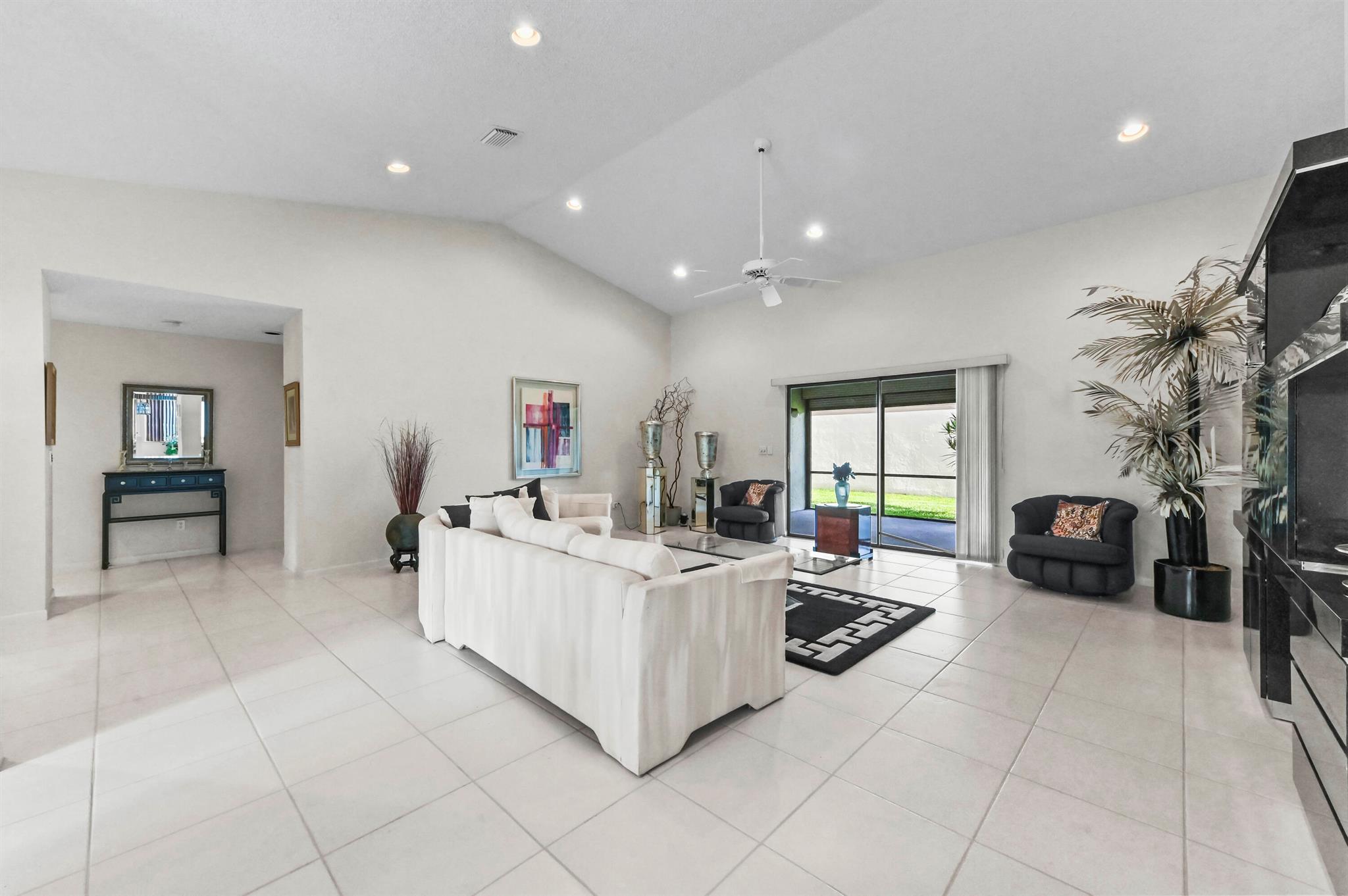 2320 Riviera Drive
