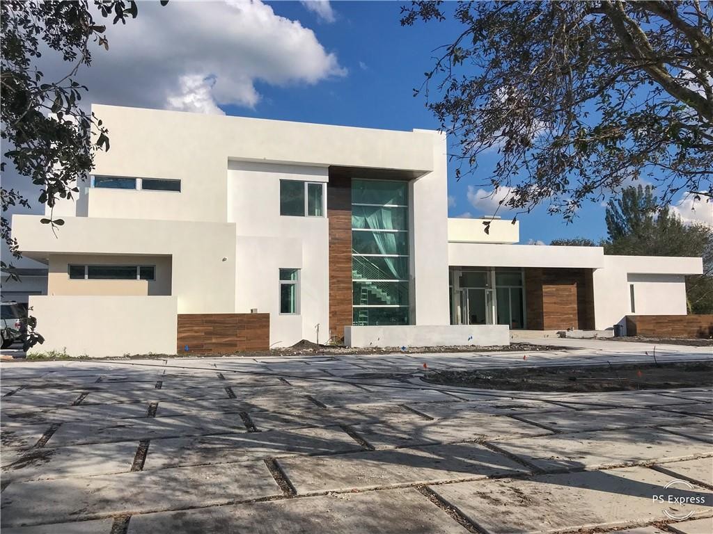 SUNSHINE RANCHES - Residential