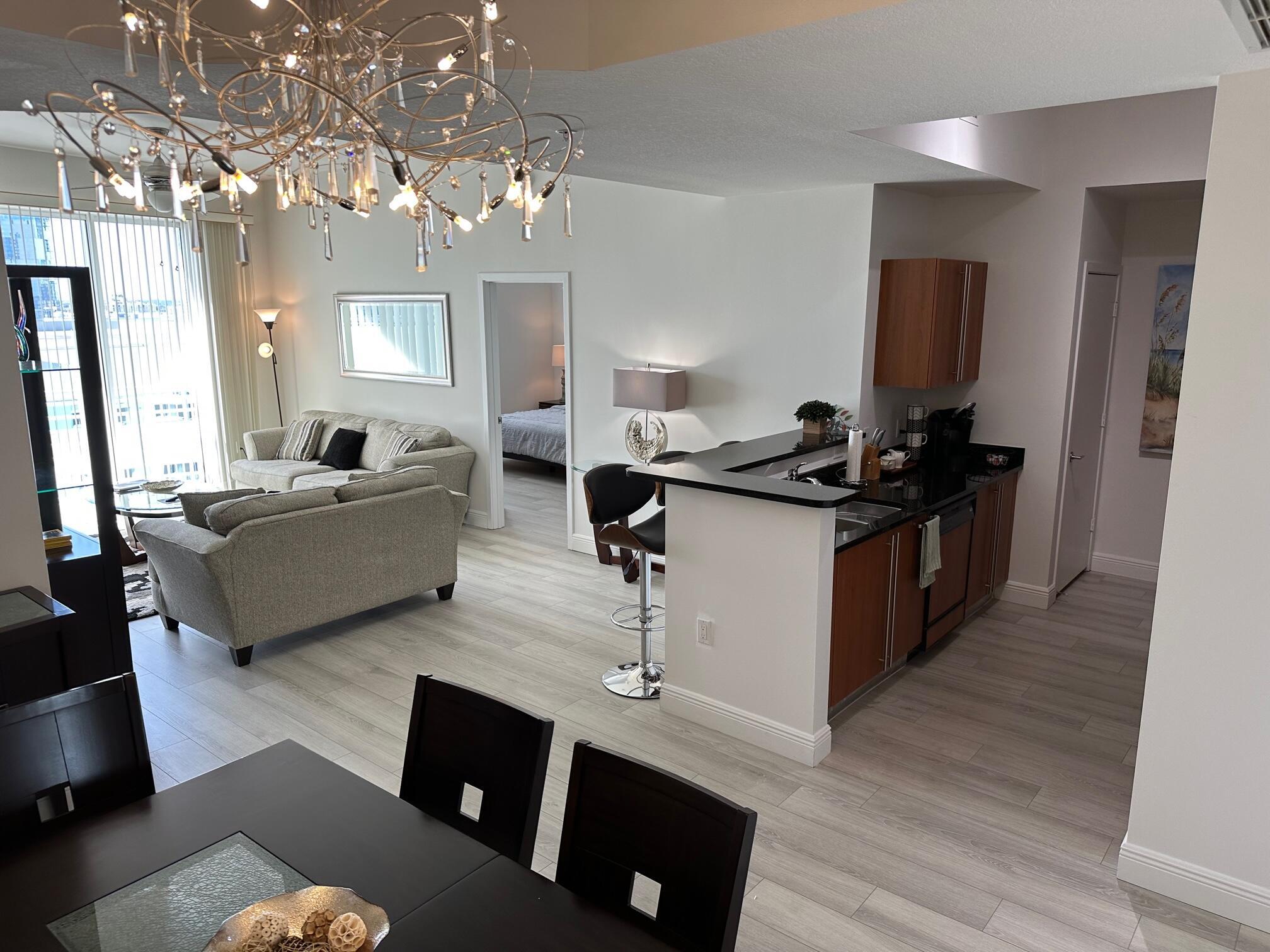 1551 N Flagler (seasonal Or Annual) Drive Lph 17