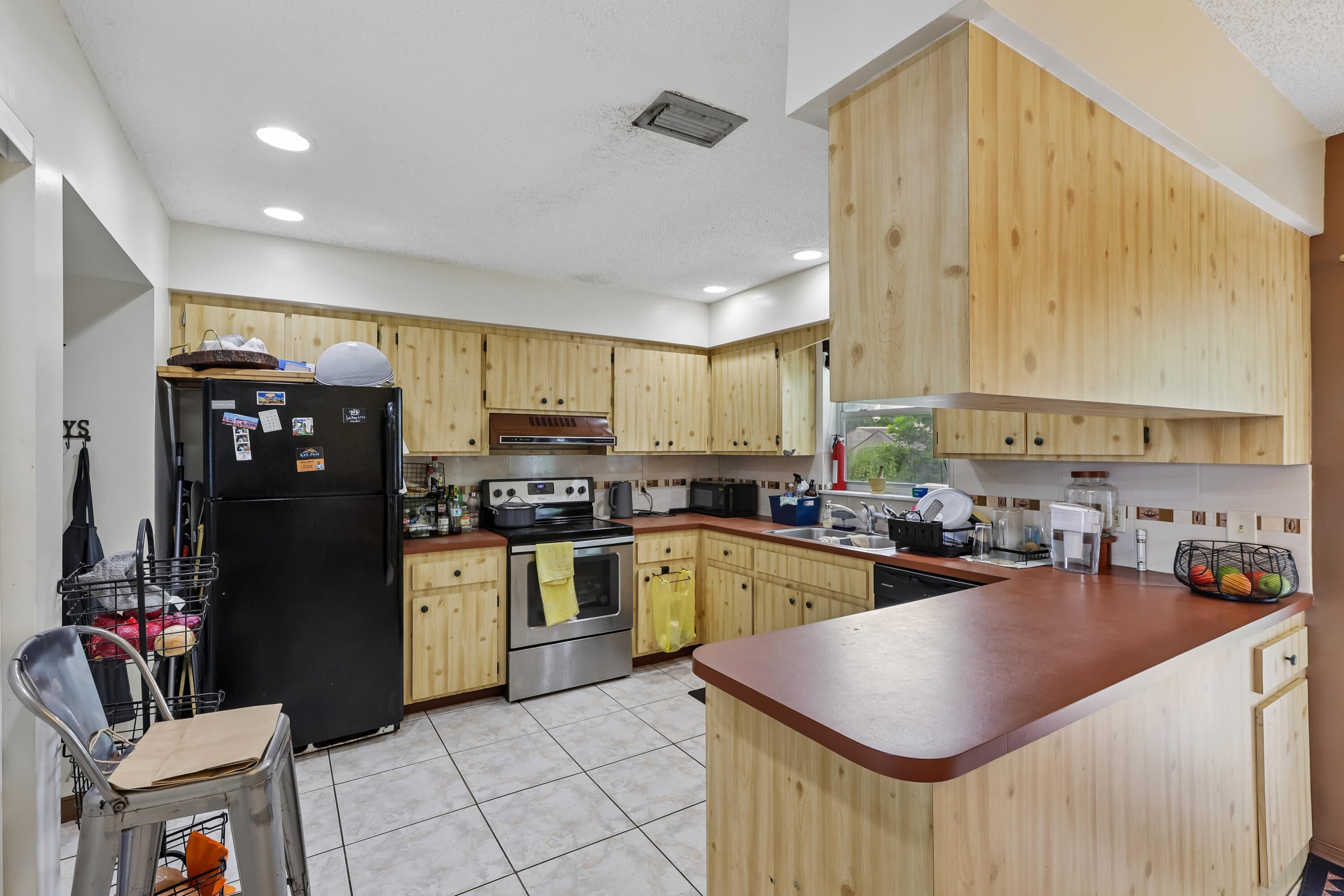 6444 SW 20TH Court