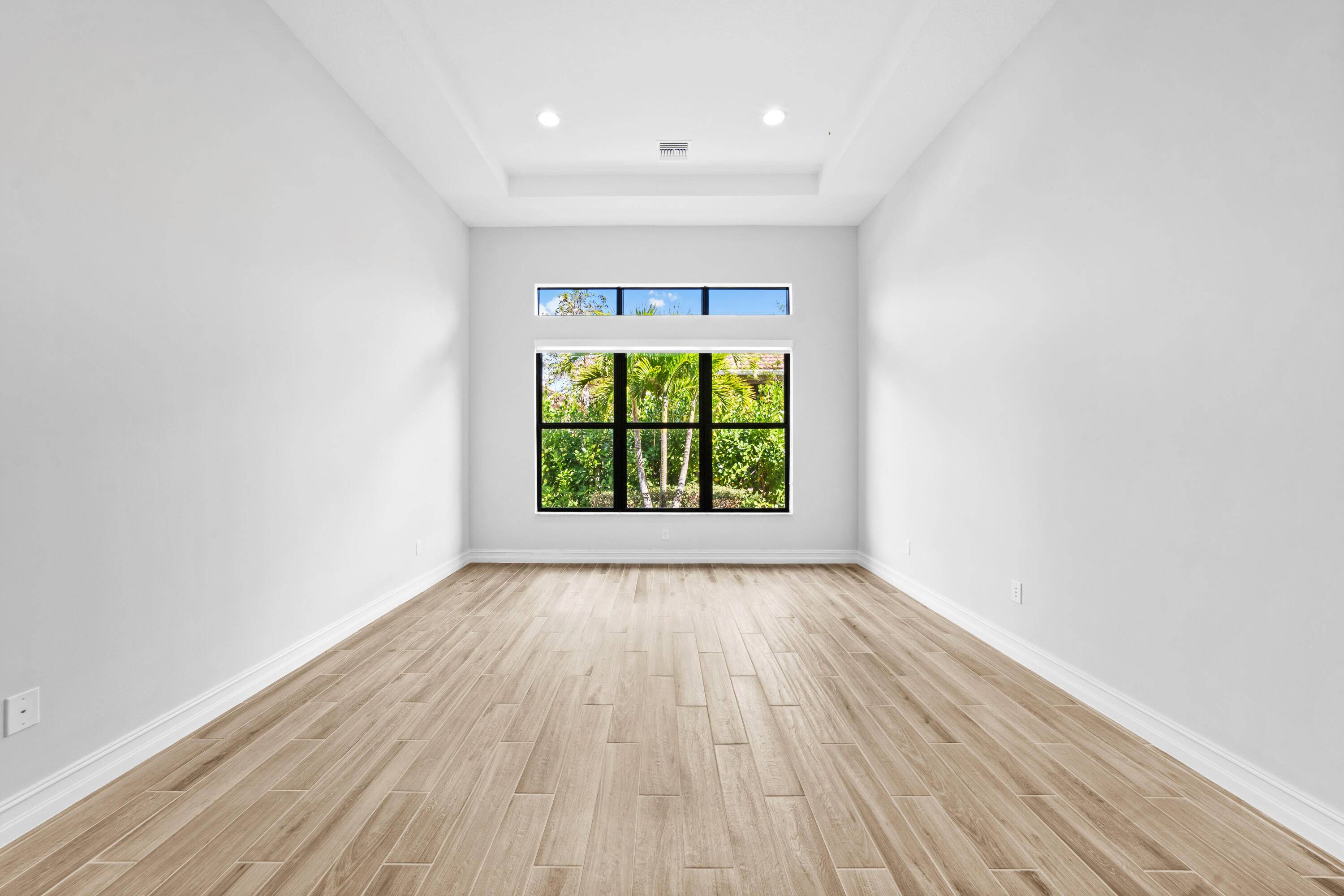 PARKLAND ROYALE - Residential