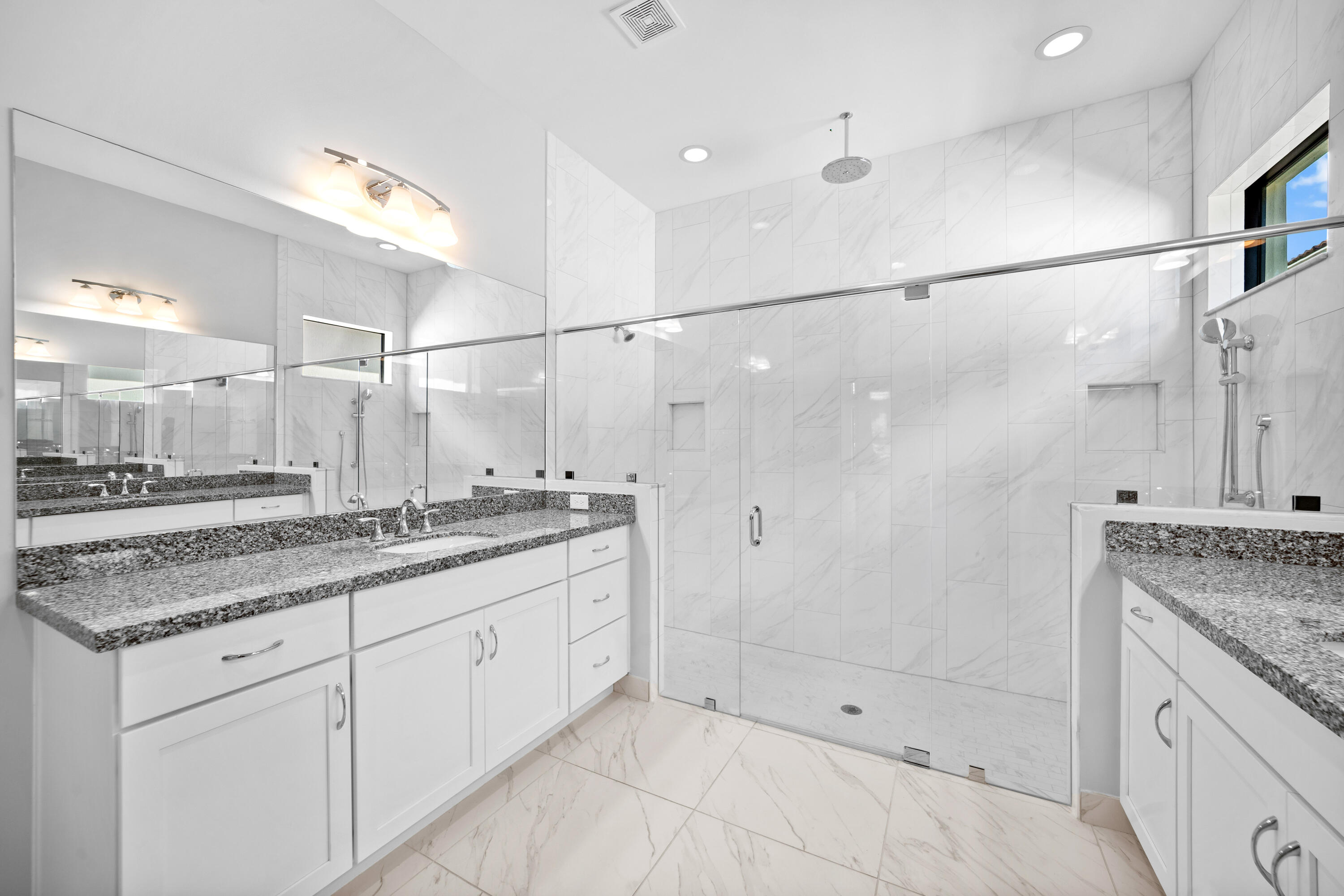 PARKLAND ROYALE - Residential