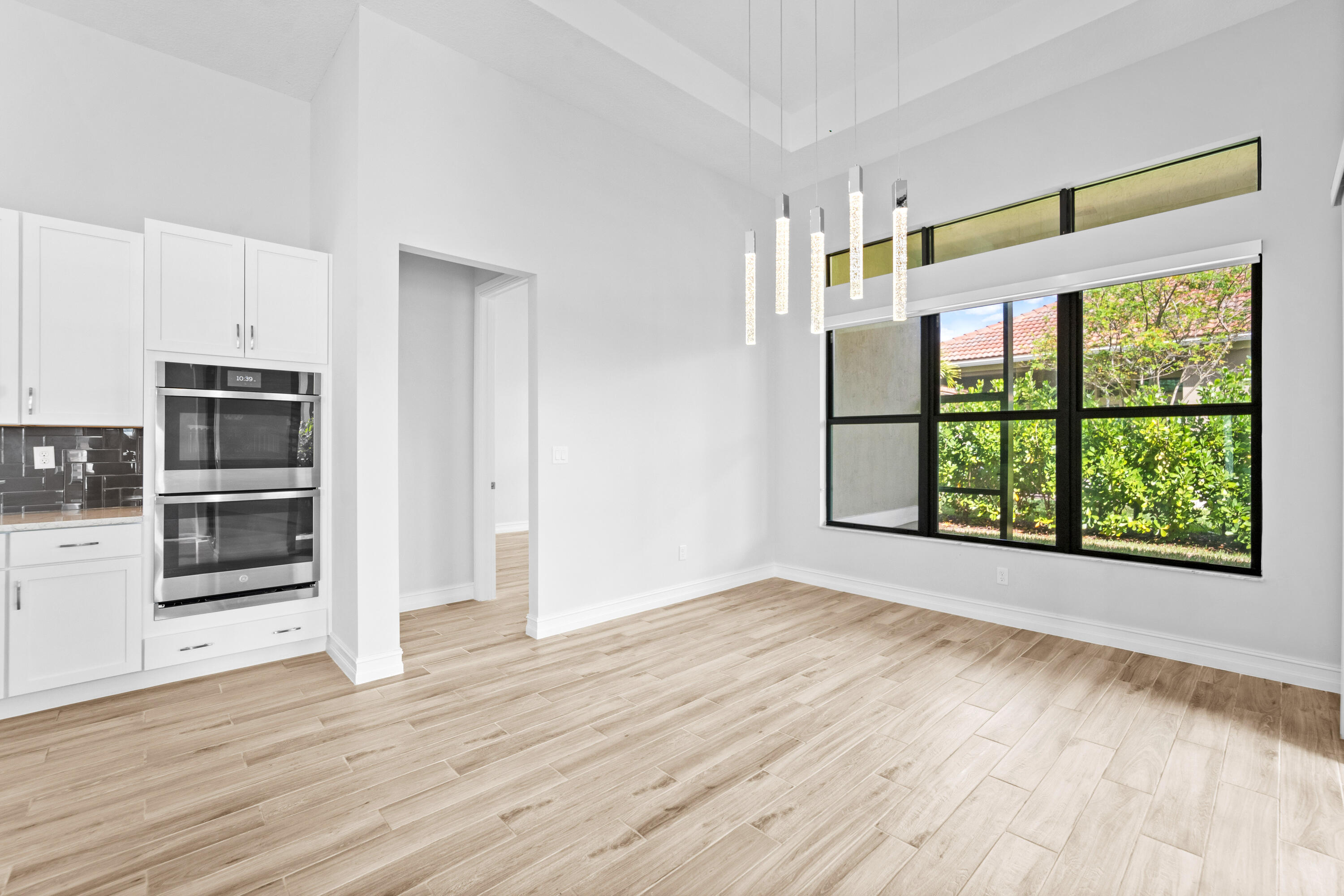 PARKLAND ROYALE - Residential