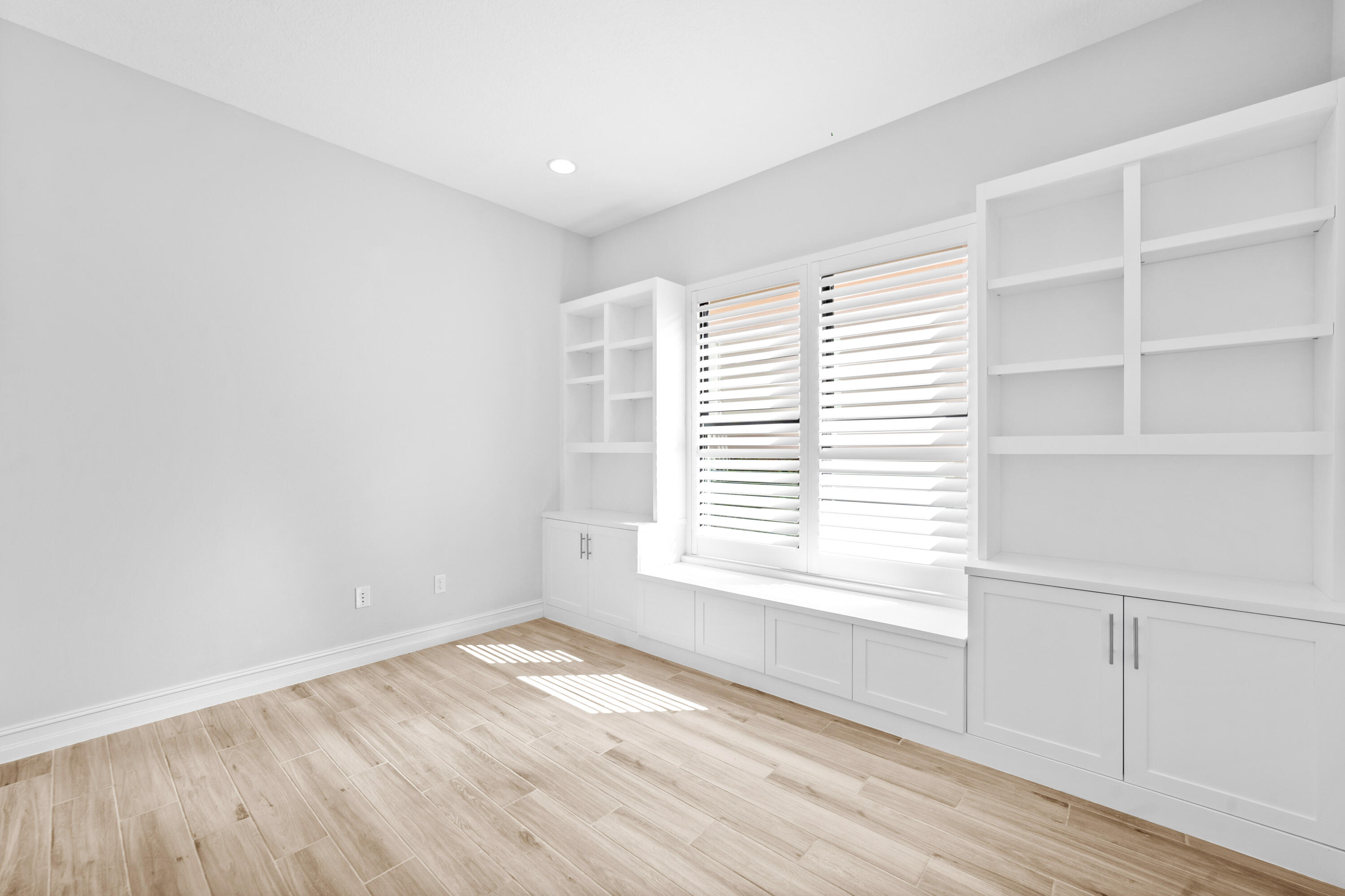 PARKLAND ROYALE - Residential