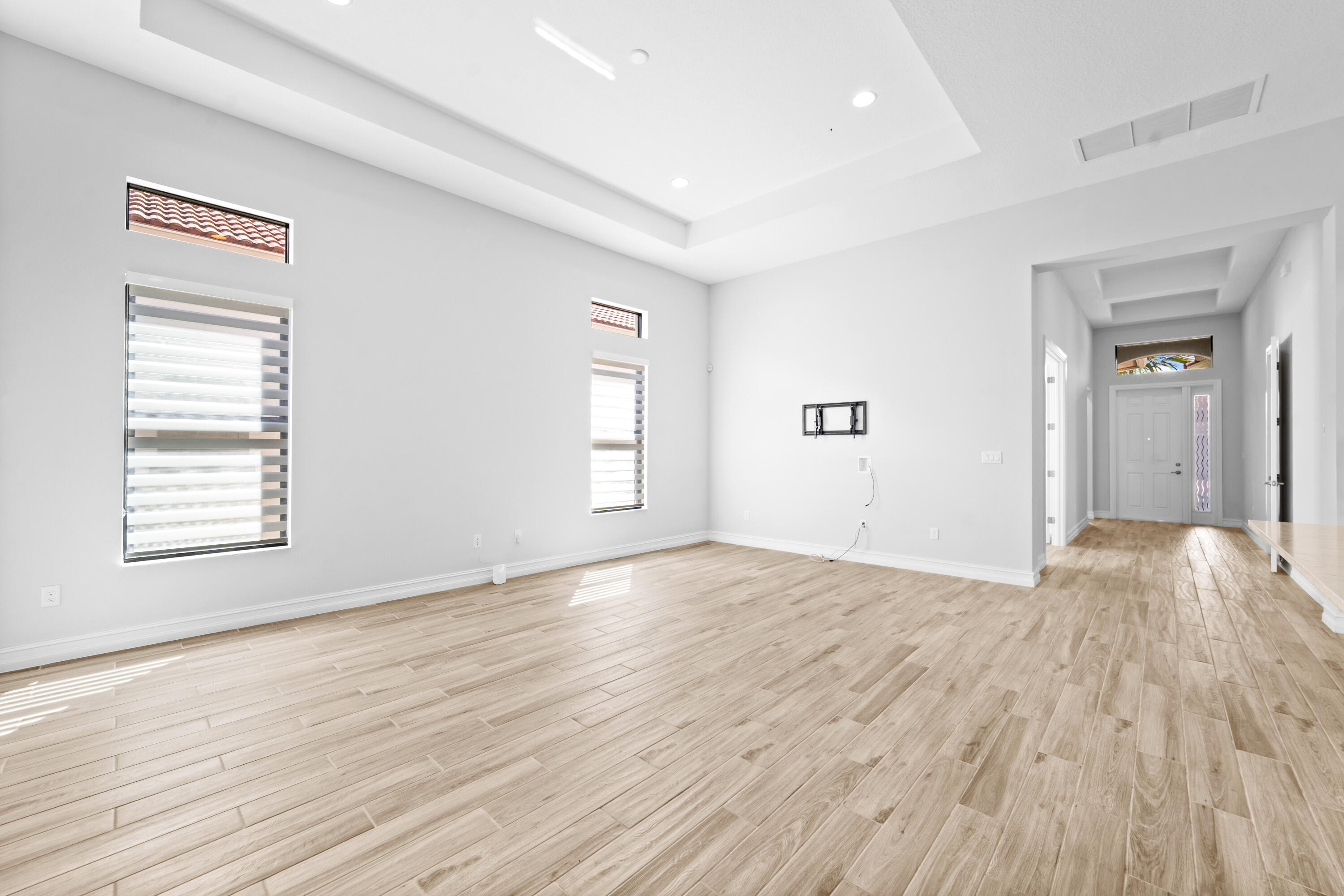 PARKLAND ROYALE - Residential