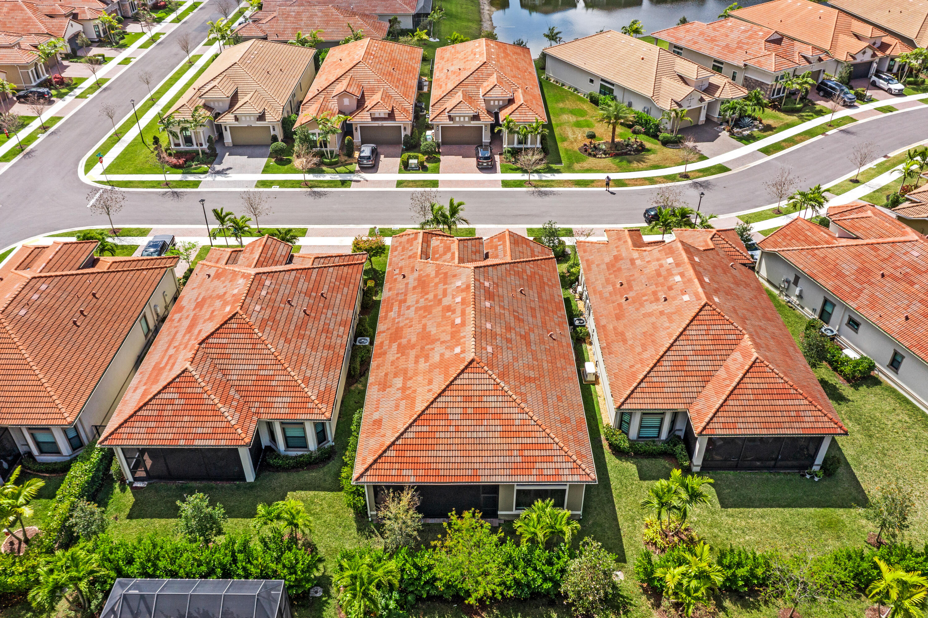 PARKLAND ROYALE - Residential