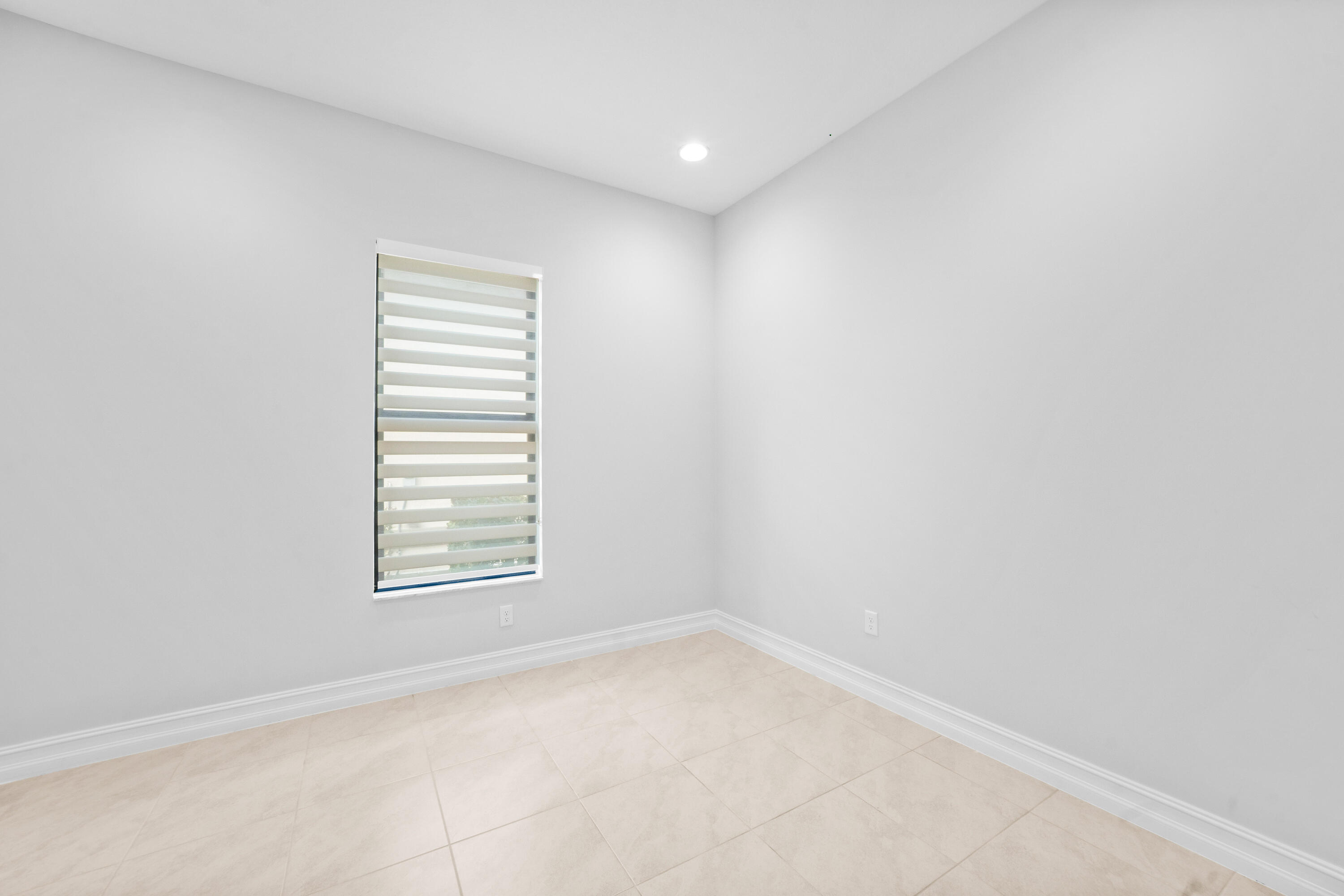 PARKLAND ROYALE - Residential