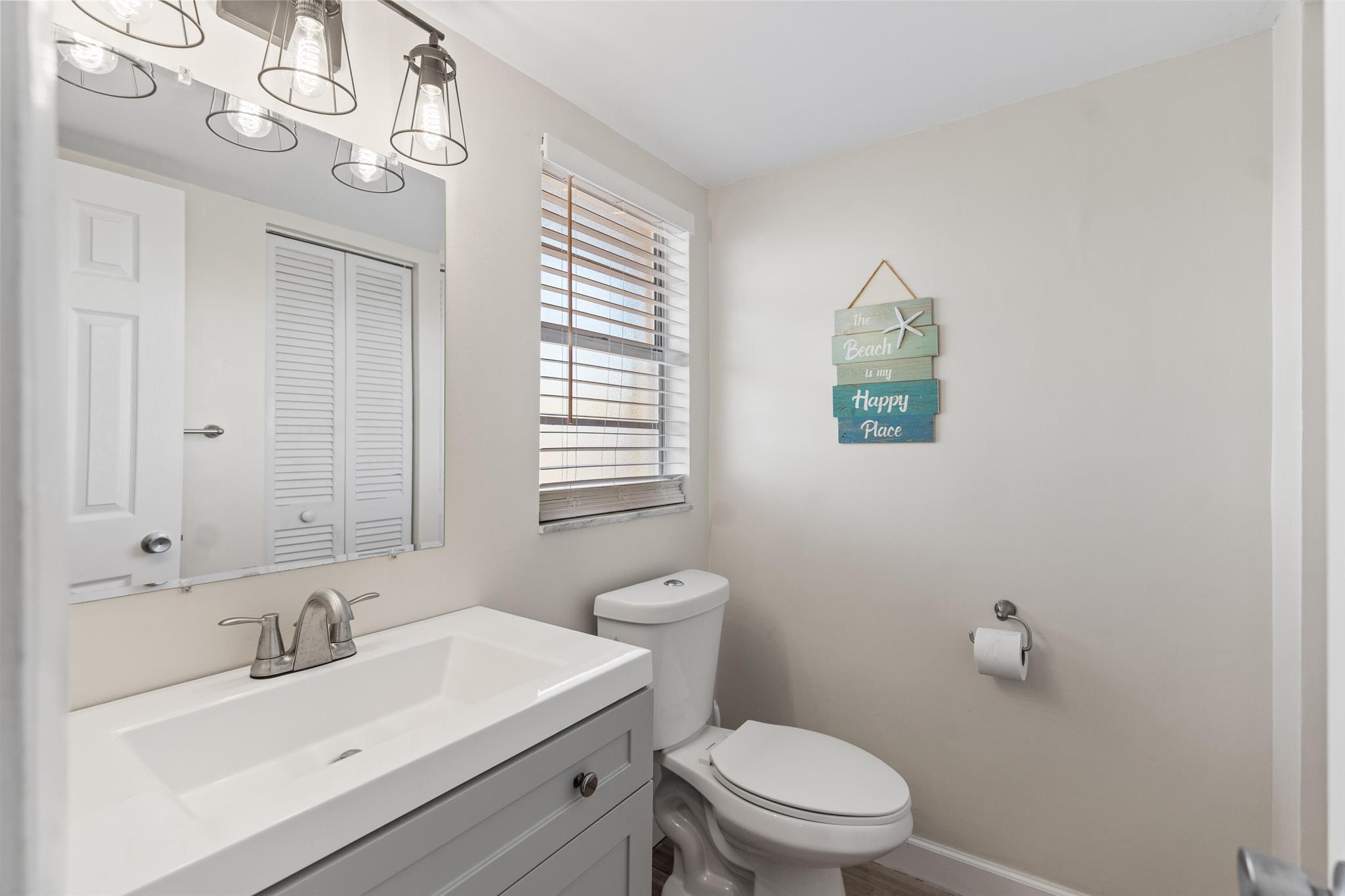 VILLAGE ROYALE GREENVIEW - Residential Lease